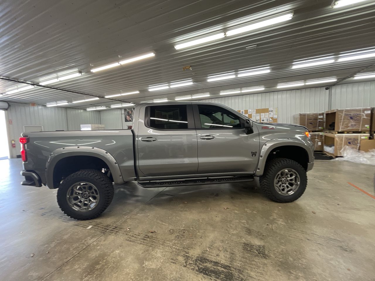 Vehicle Image 9