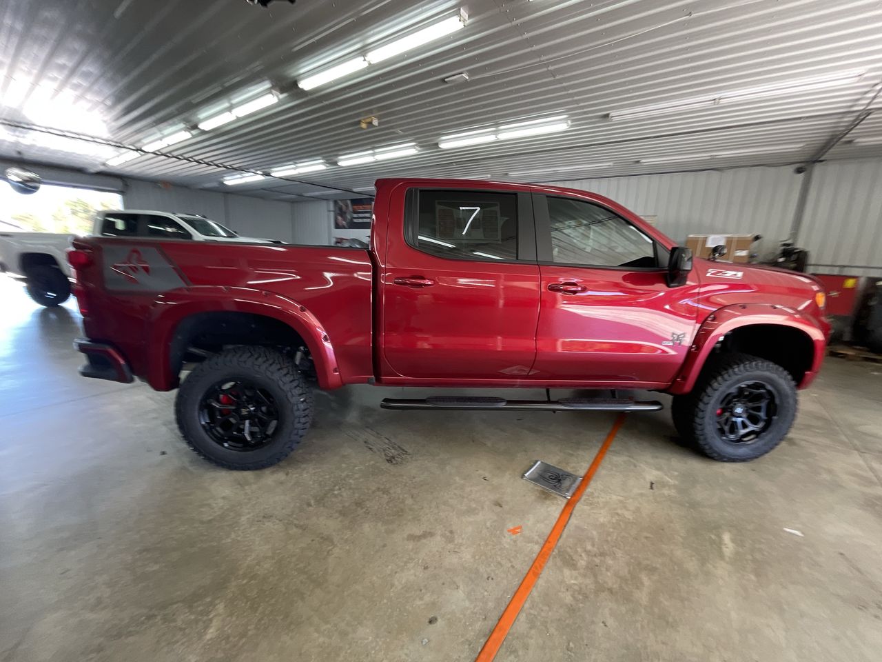 Vehicle Image 8