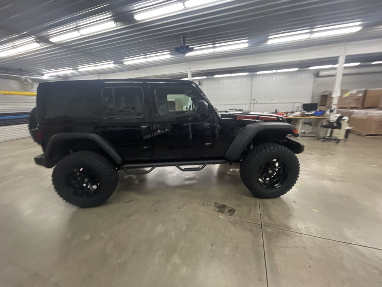 Vehicle Image 9