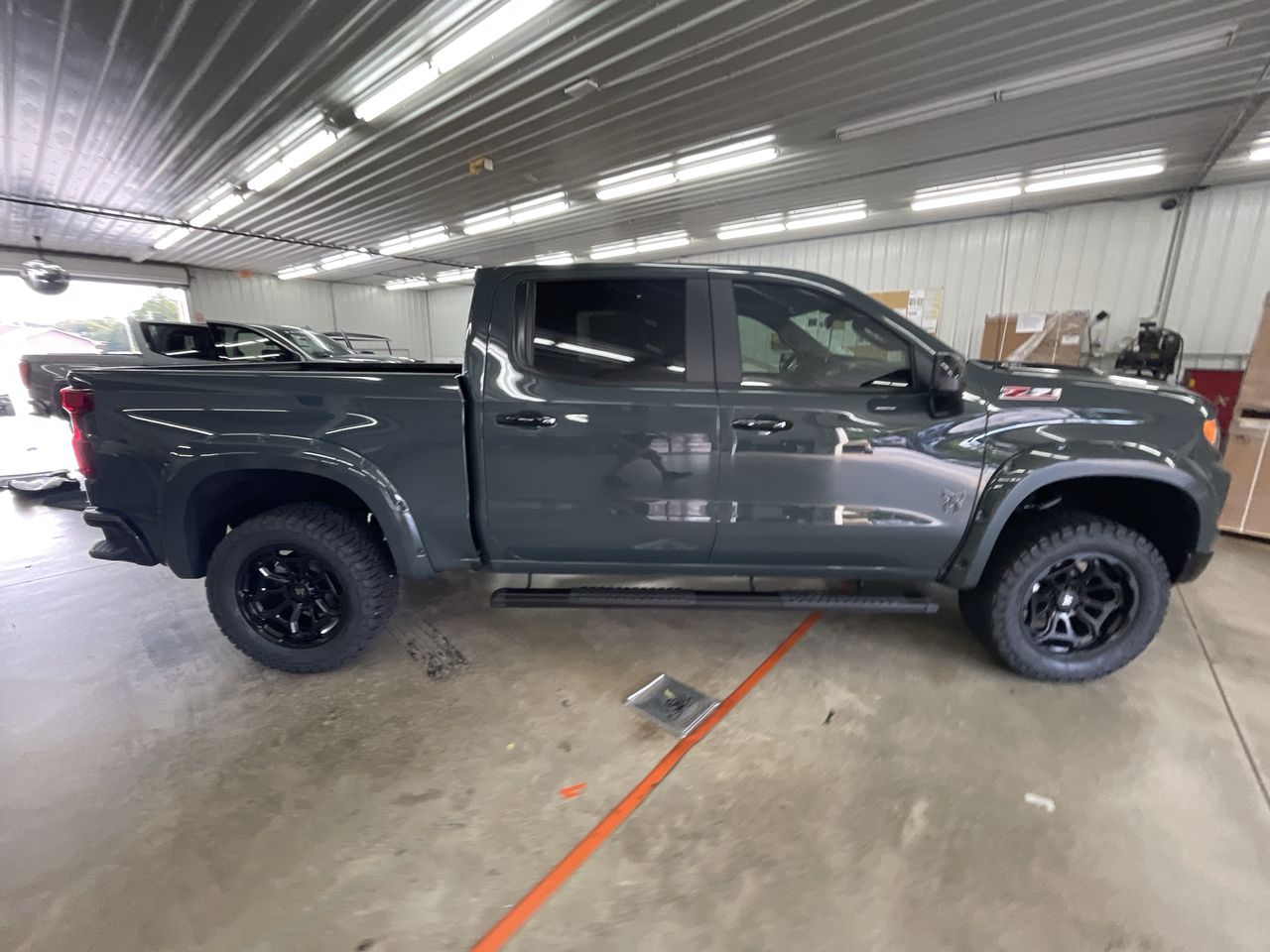 Vehicle Image 8