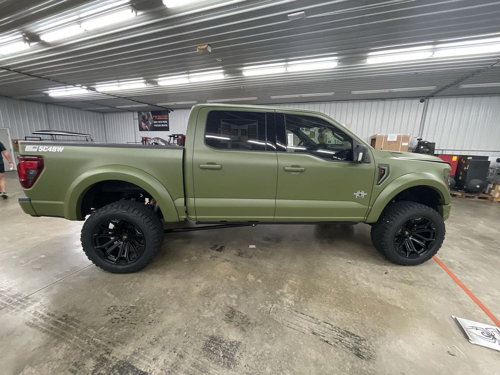 Vehicle Image 9