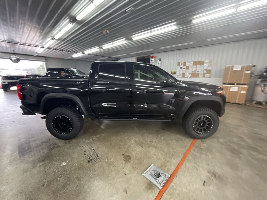 Vehicle Image 8