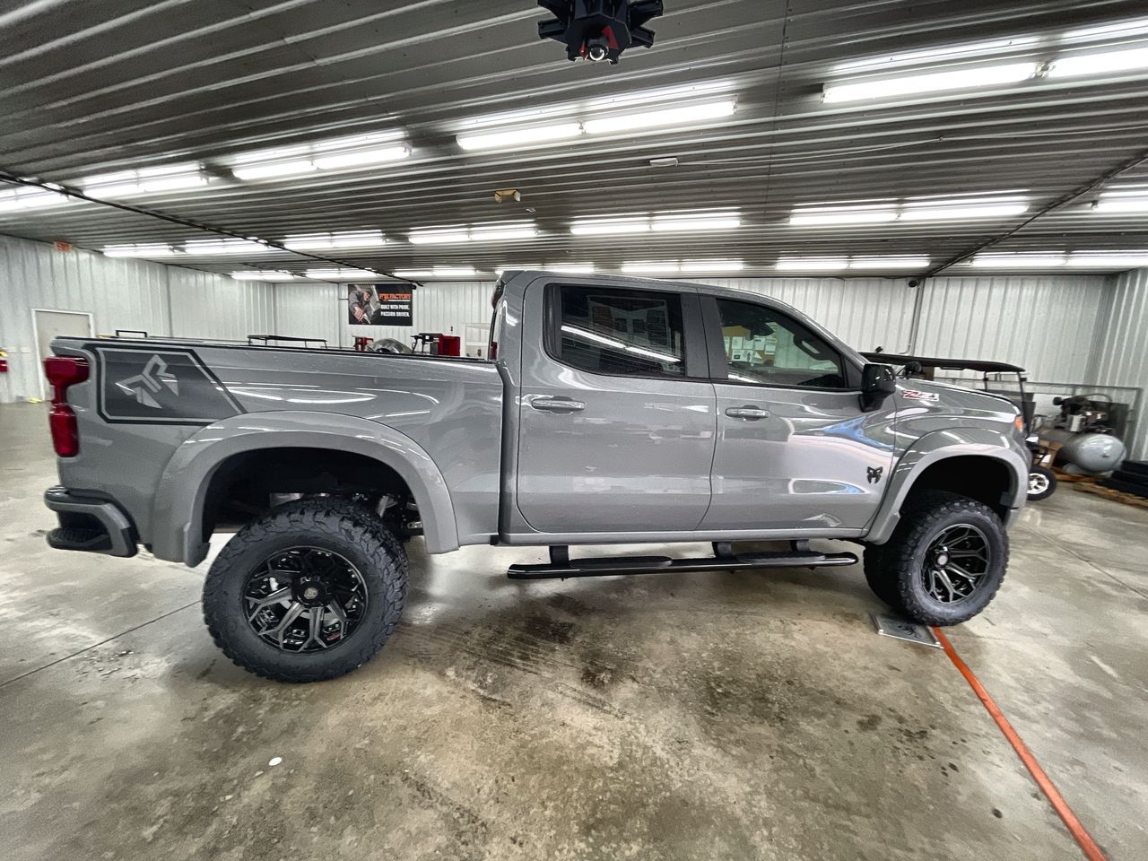 Vehicle Image 9