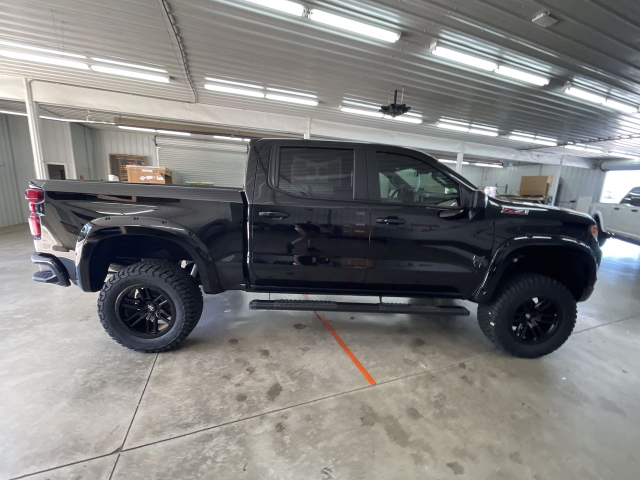 Vehicle Image 8