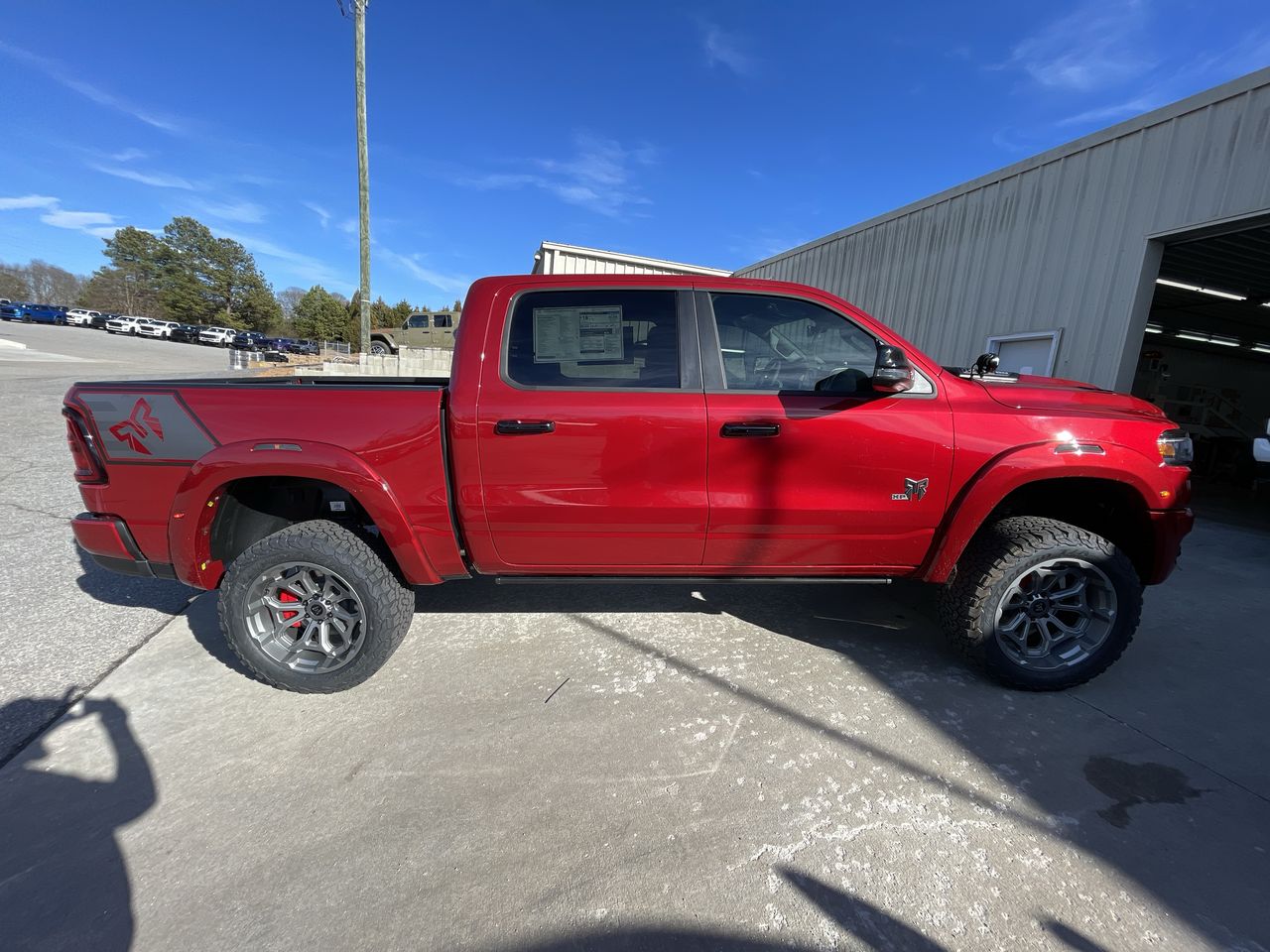 Vehicle Image 9