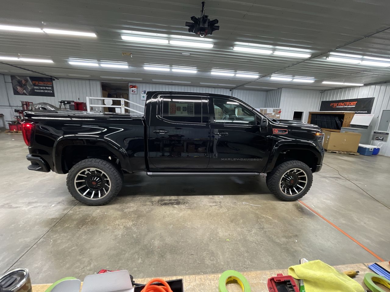 Vehicle Image 9