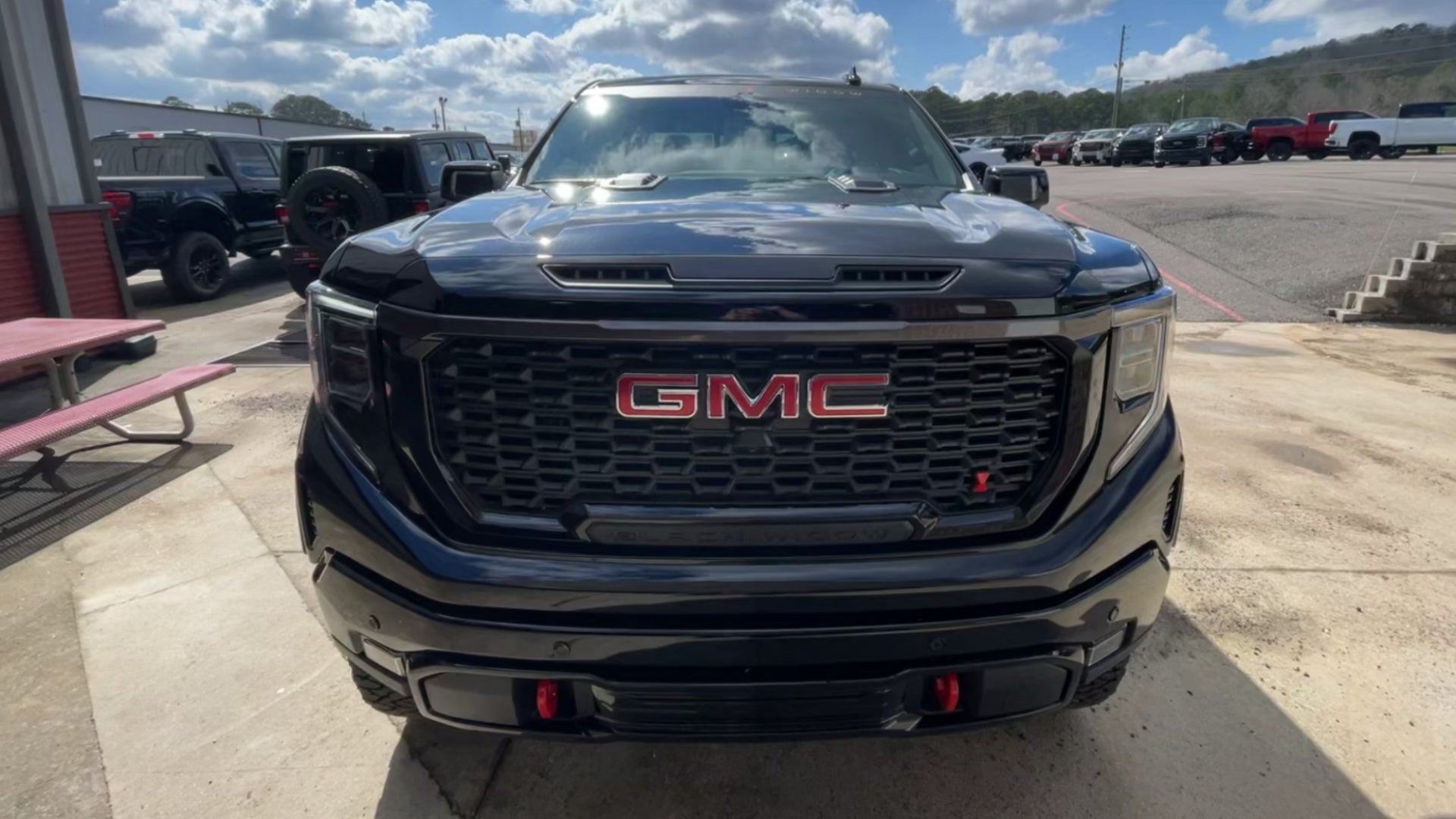 Vehicle Image 5