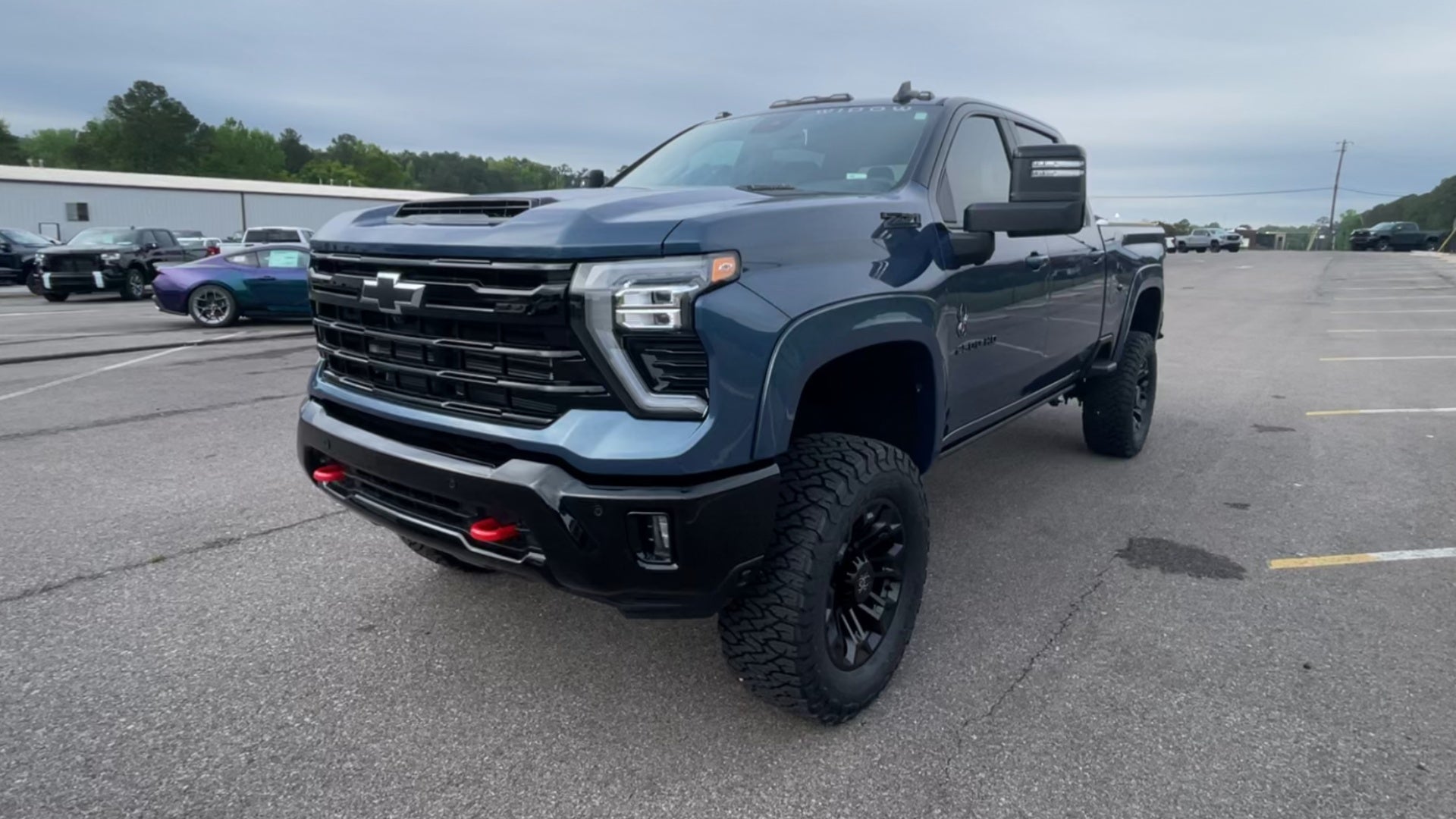 Vehicle Image 5