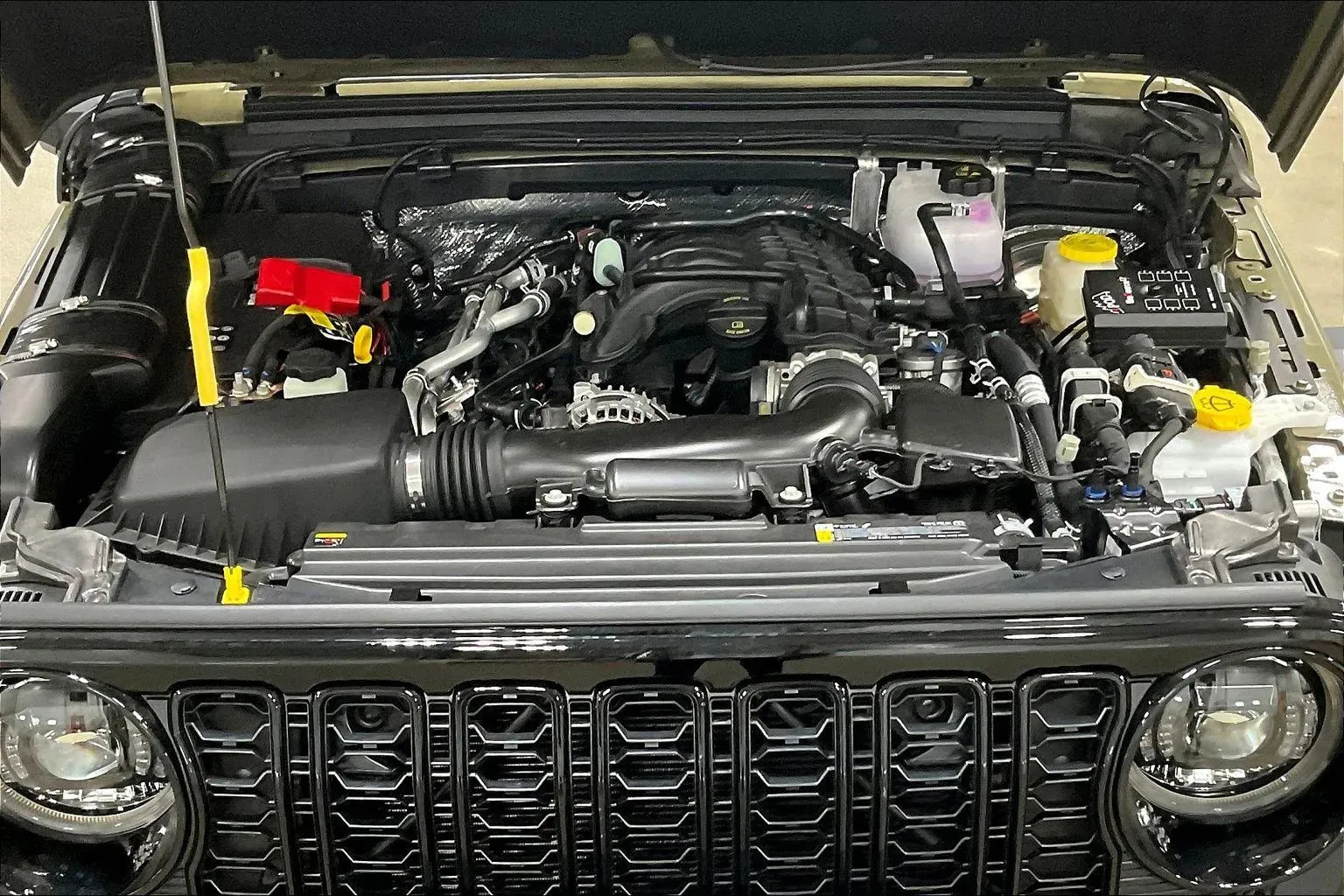 Vehicle Image 9