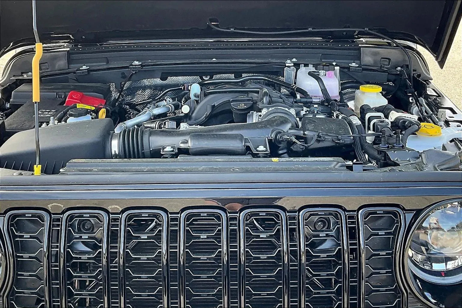 Vehicle Image 9