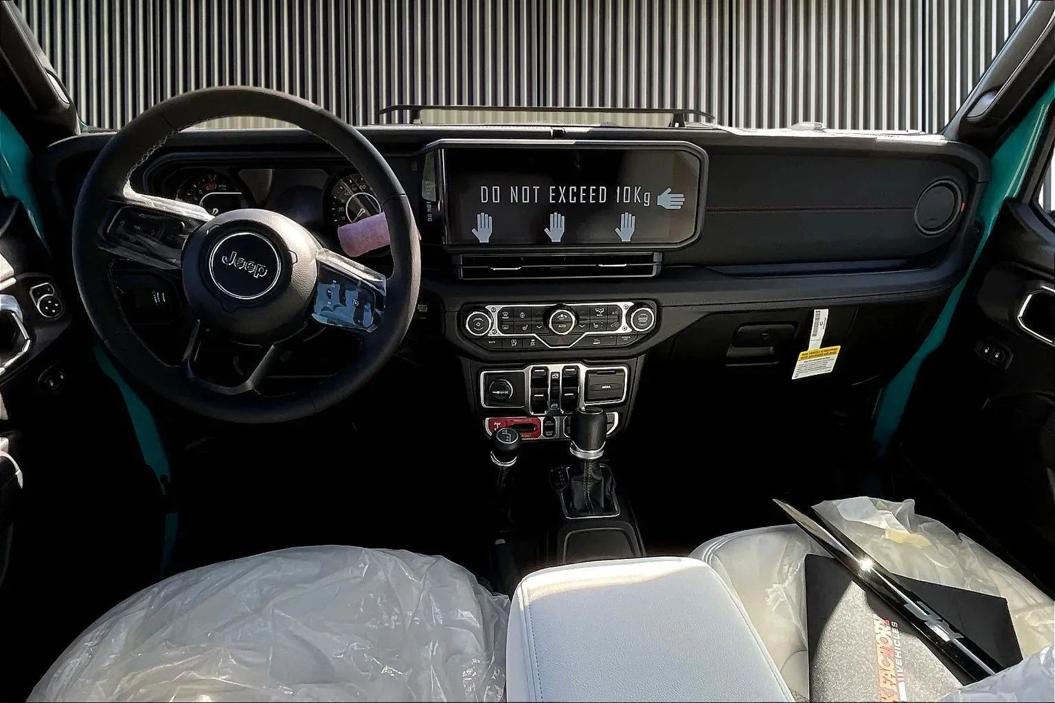 Vehicle Image 8