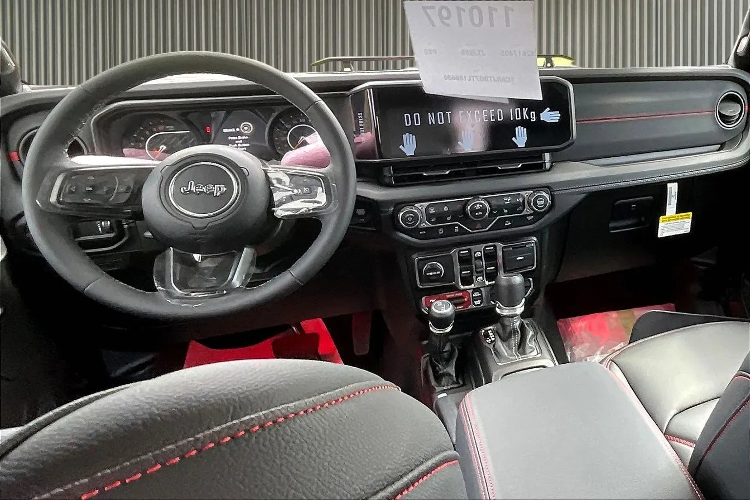 Vehicle Image 9
