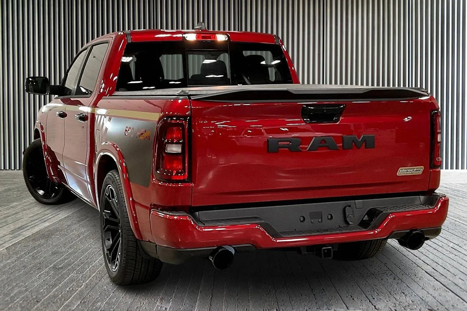 Vehicle Image 4