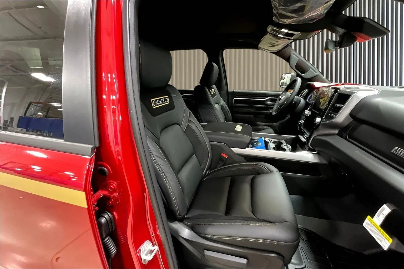 Vehicle Image 8