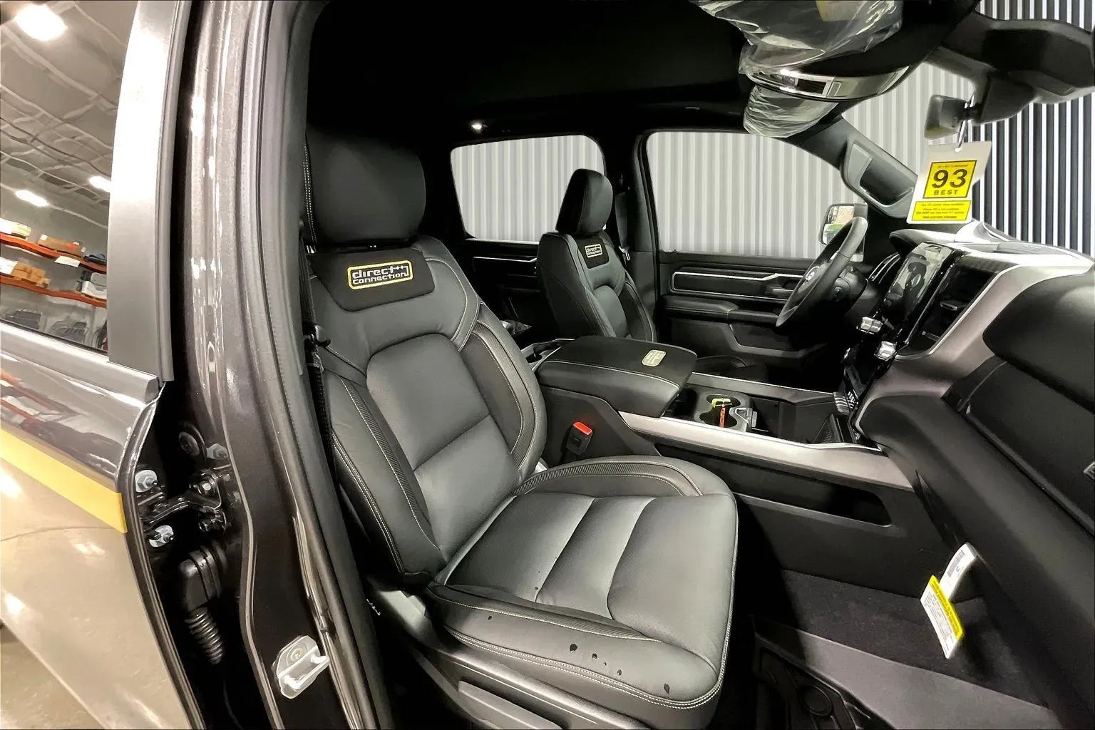 Vehicle Image 8