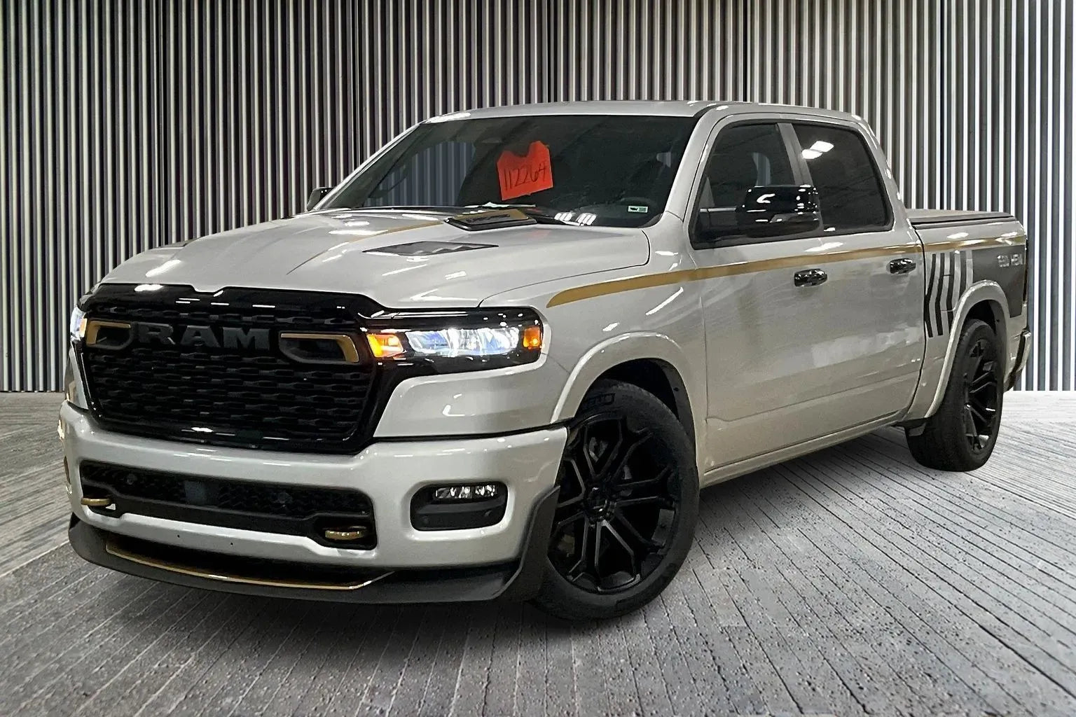 Vehicle Image 2