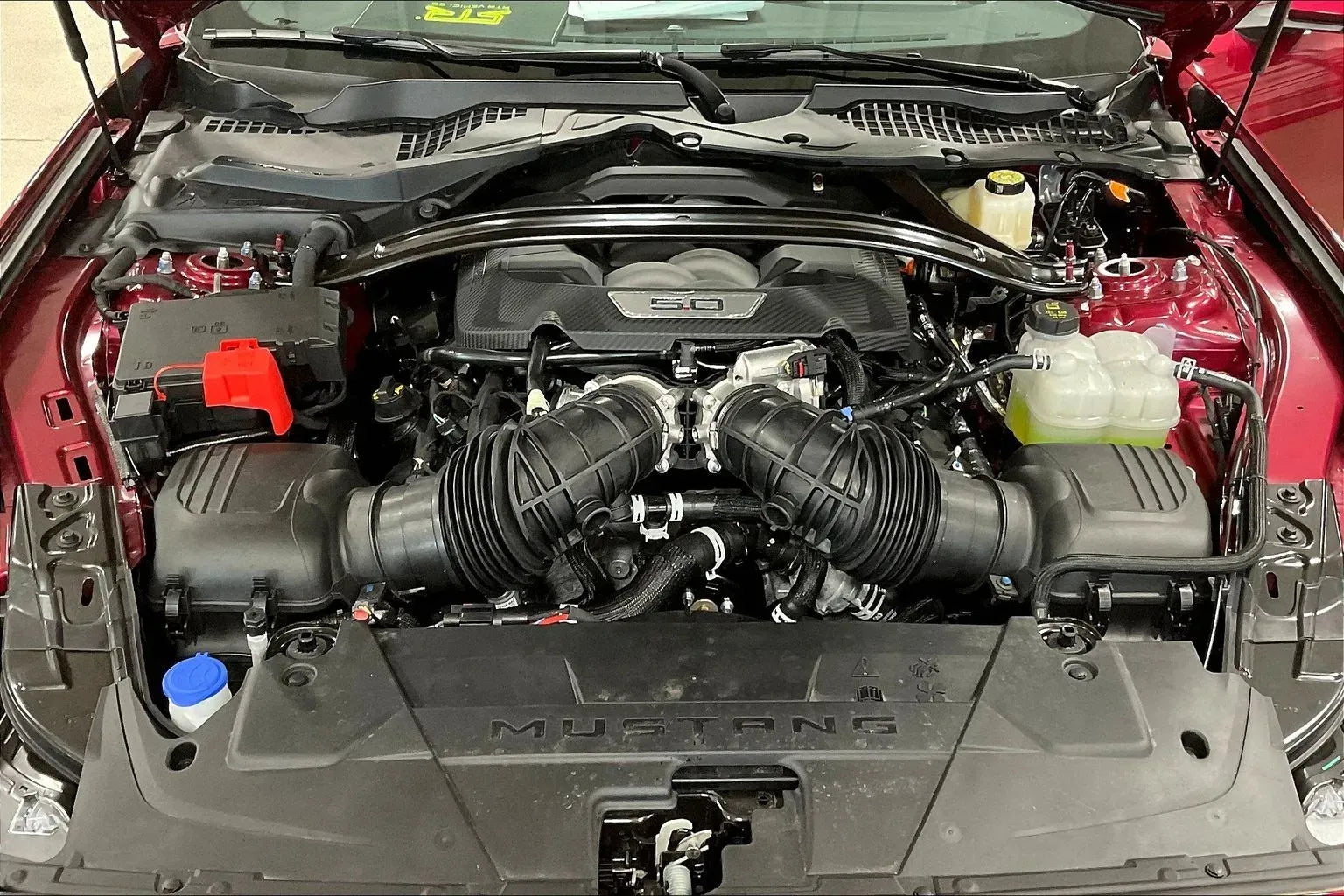 Vehicle Image 9