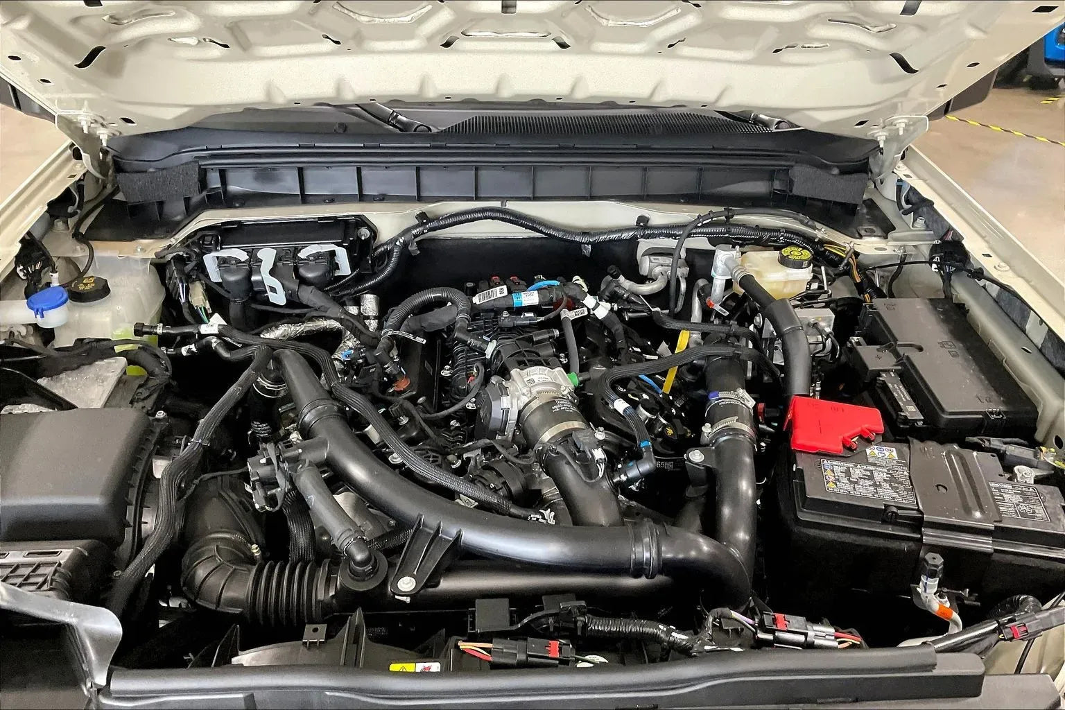 Vehicle Image 9