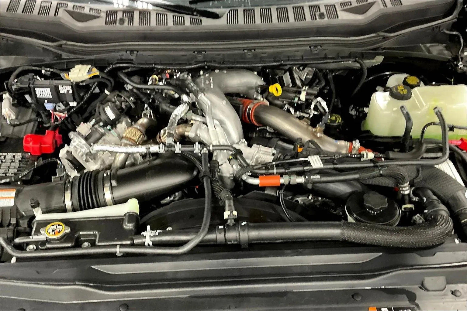 Vehicle Image 9