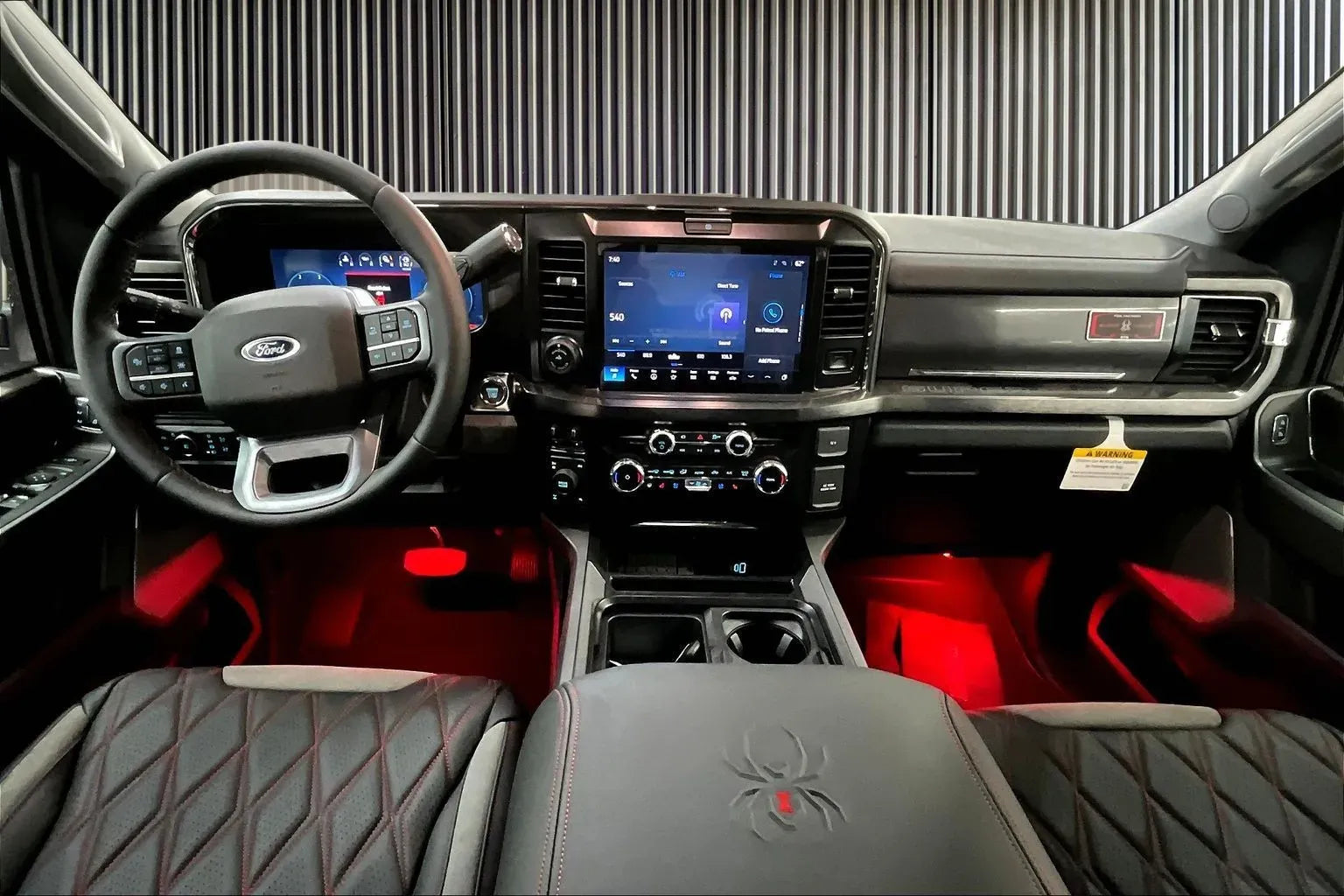 Vehicle Image 9