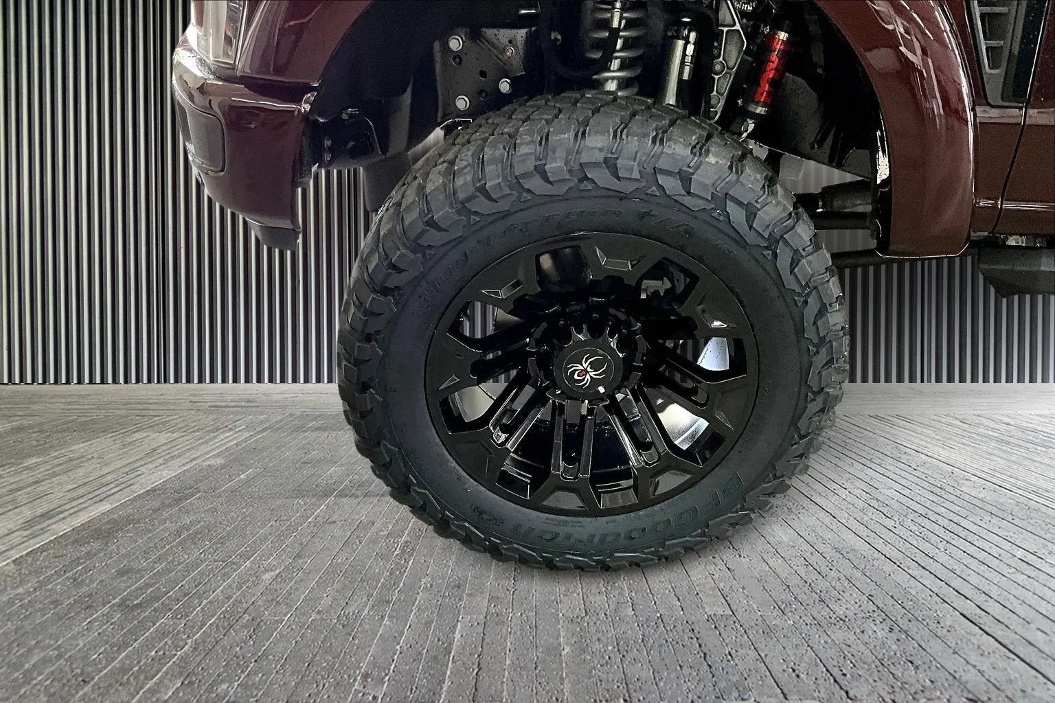 Vehicle Image 6
