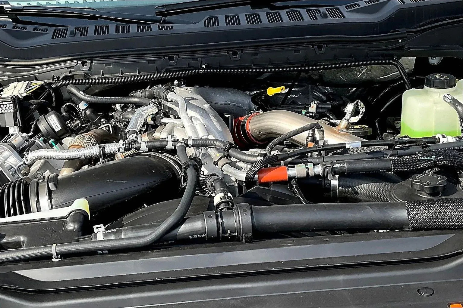 Vehicle Image 9
