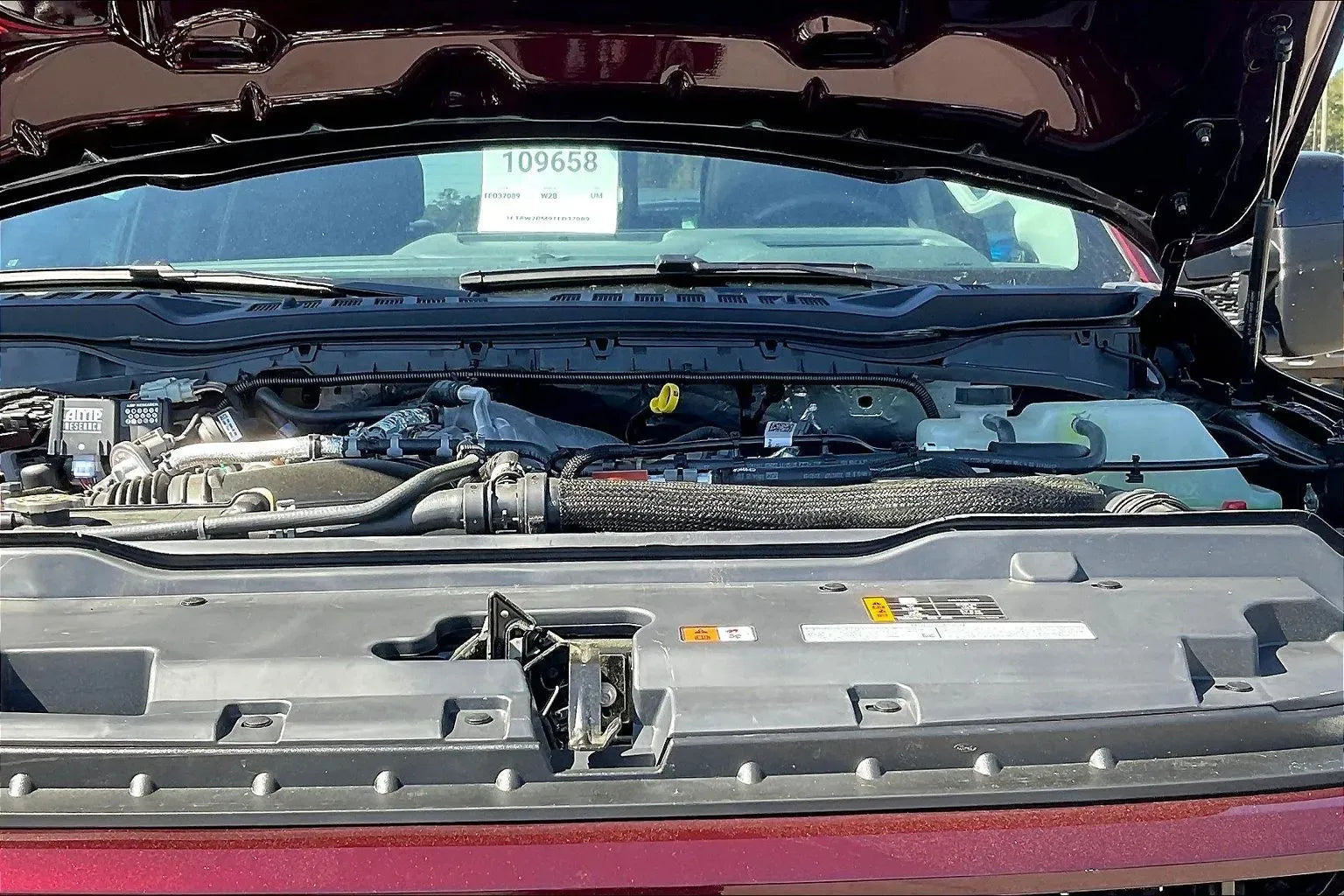 Vehicle Image 10