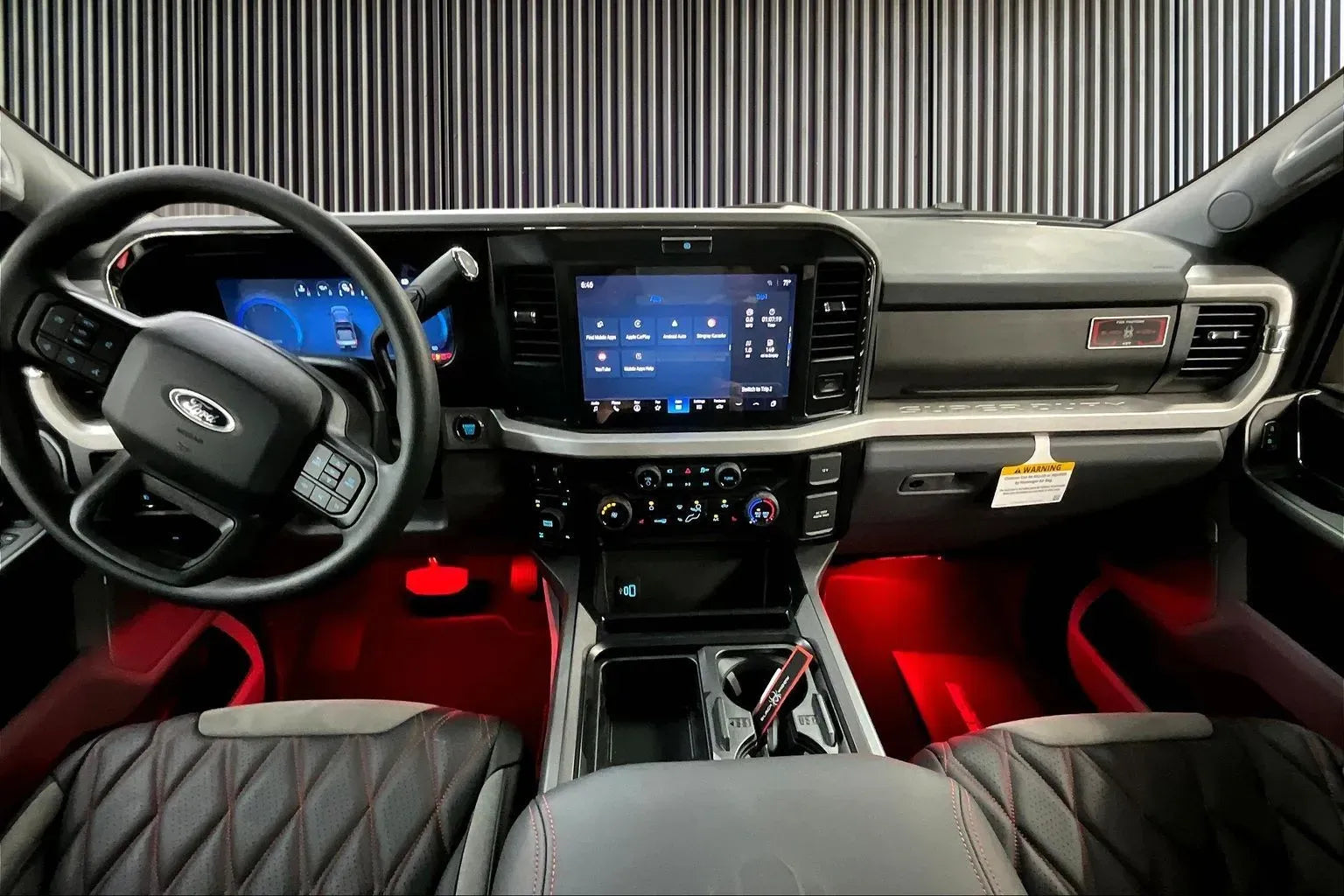 Vehicle Image 9