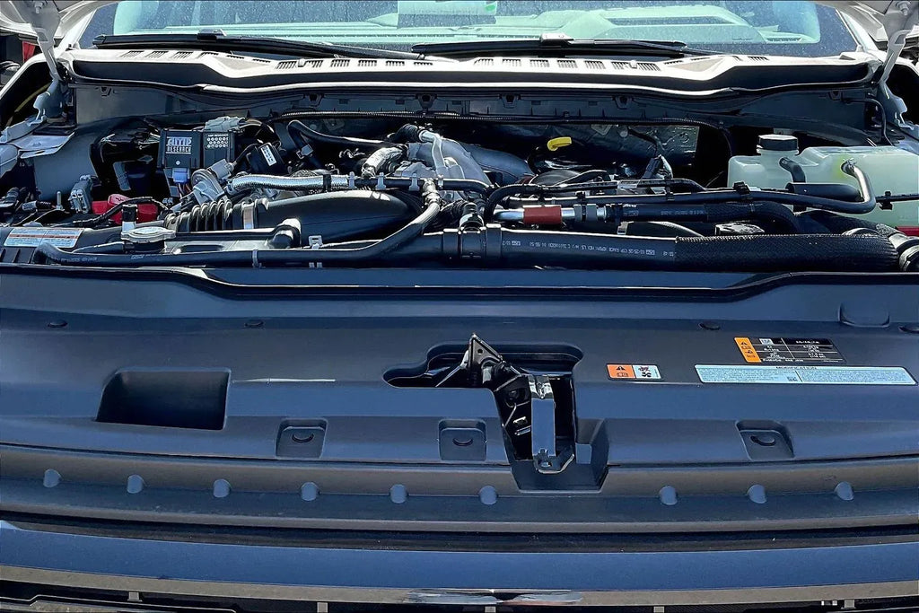 Vehicle Image 10