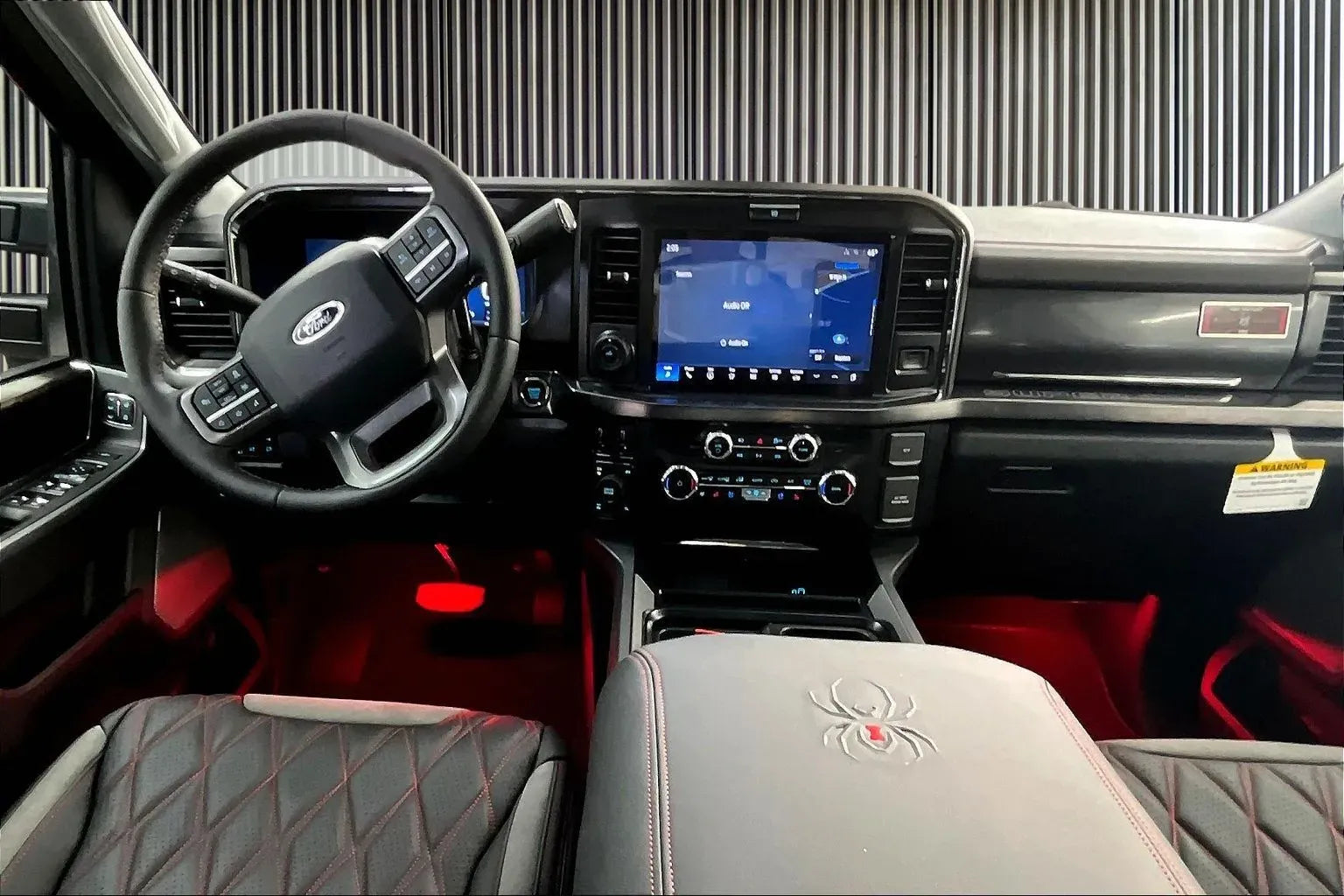 Vehicle Image 9