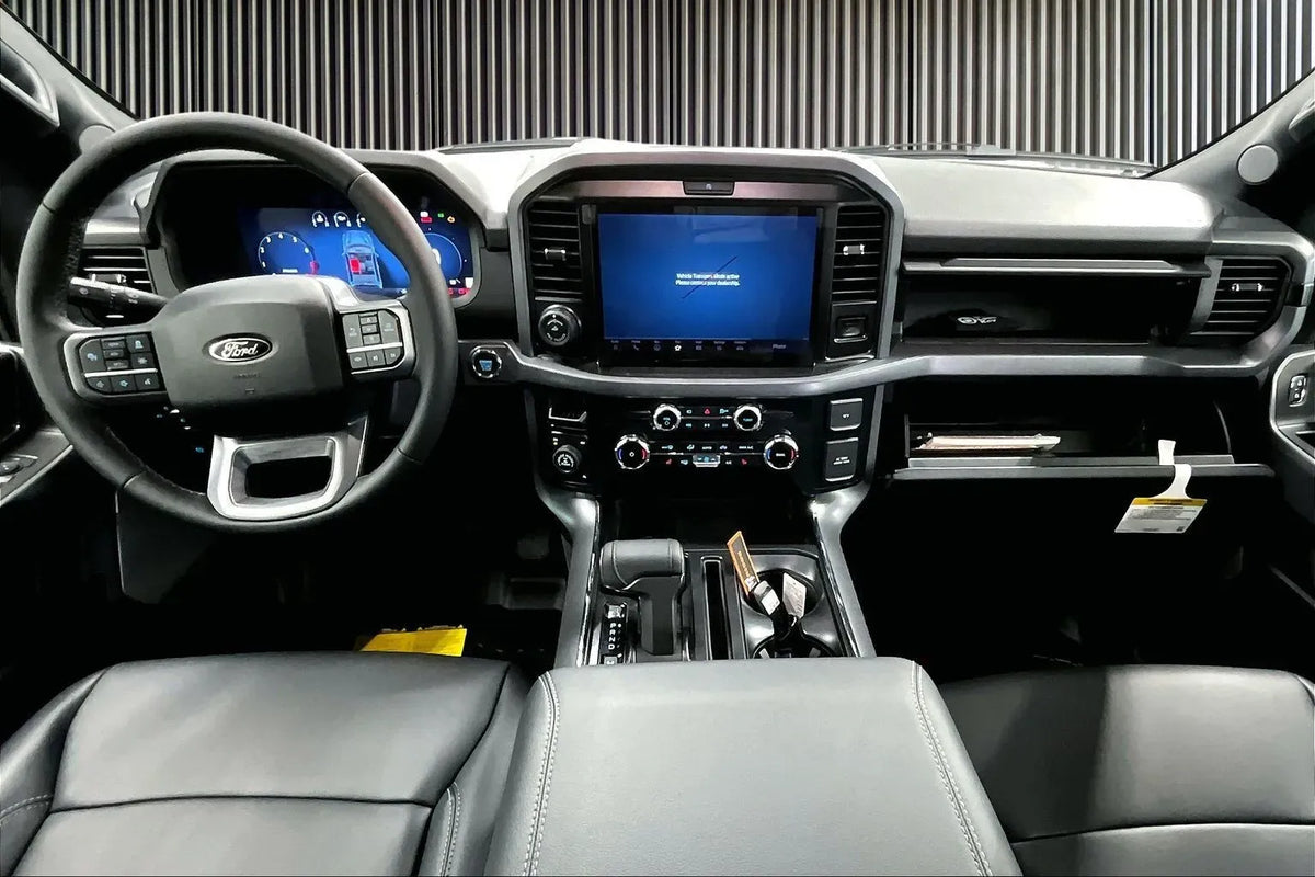 Vehicle Image 9