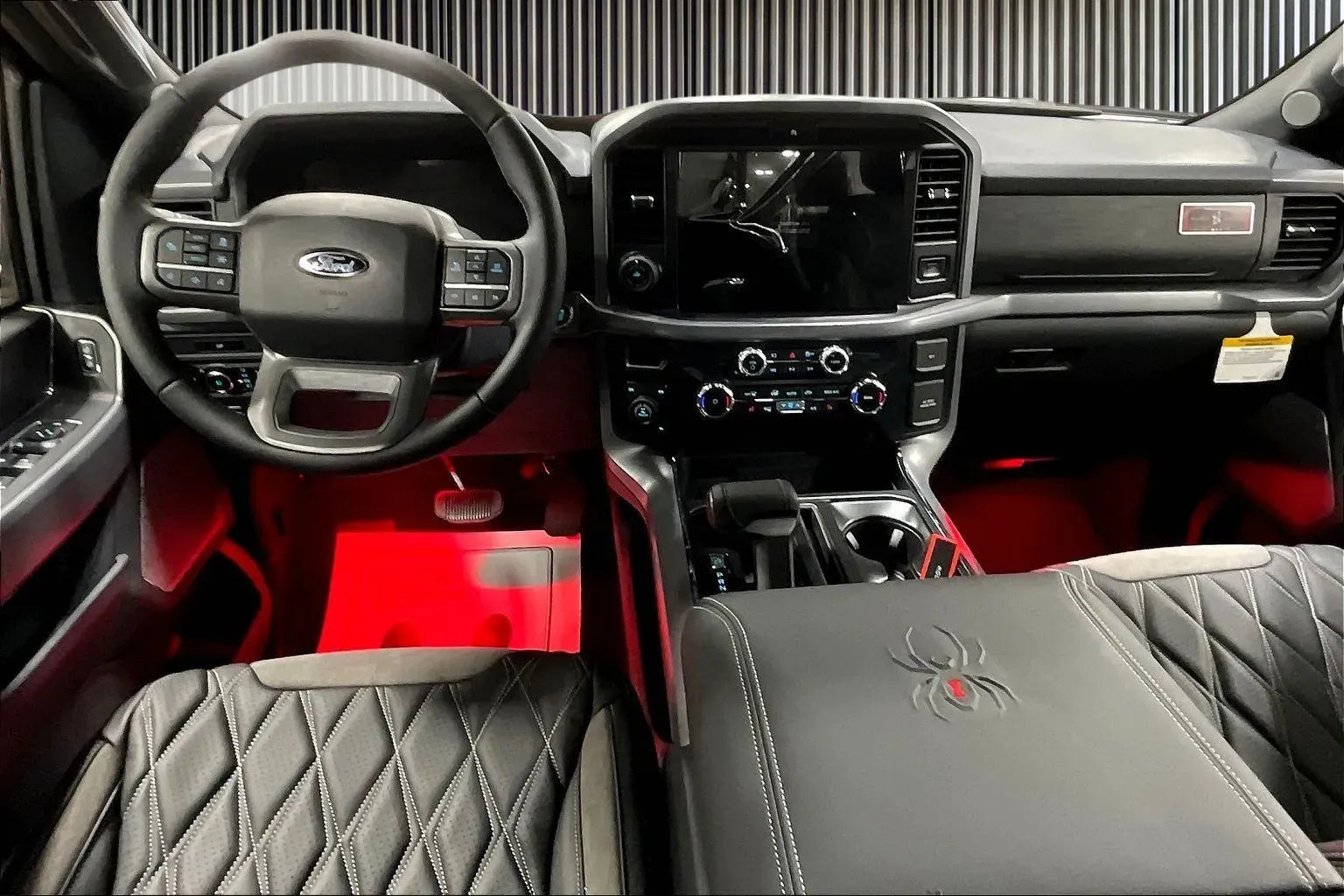 Vehicle Image 9