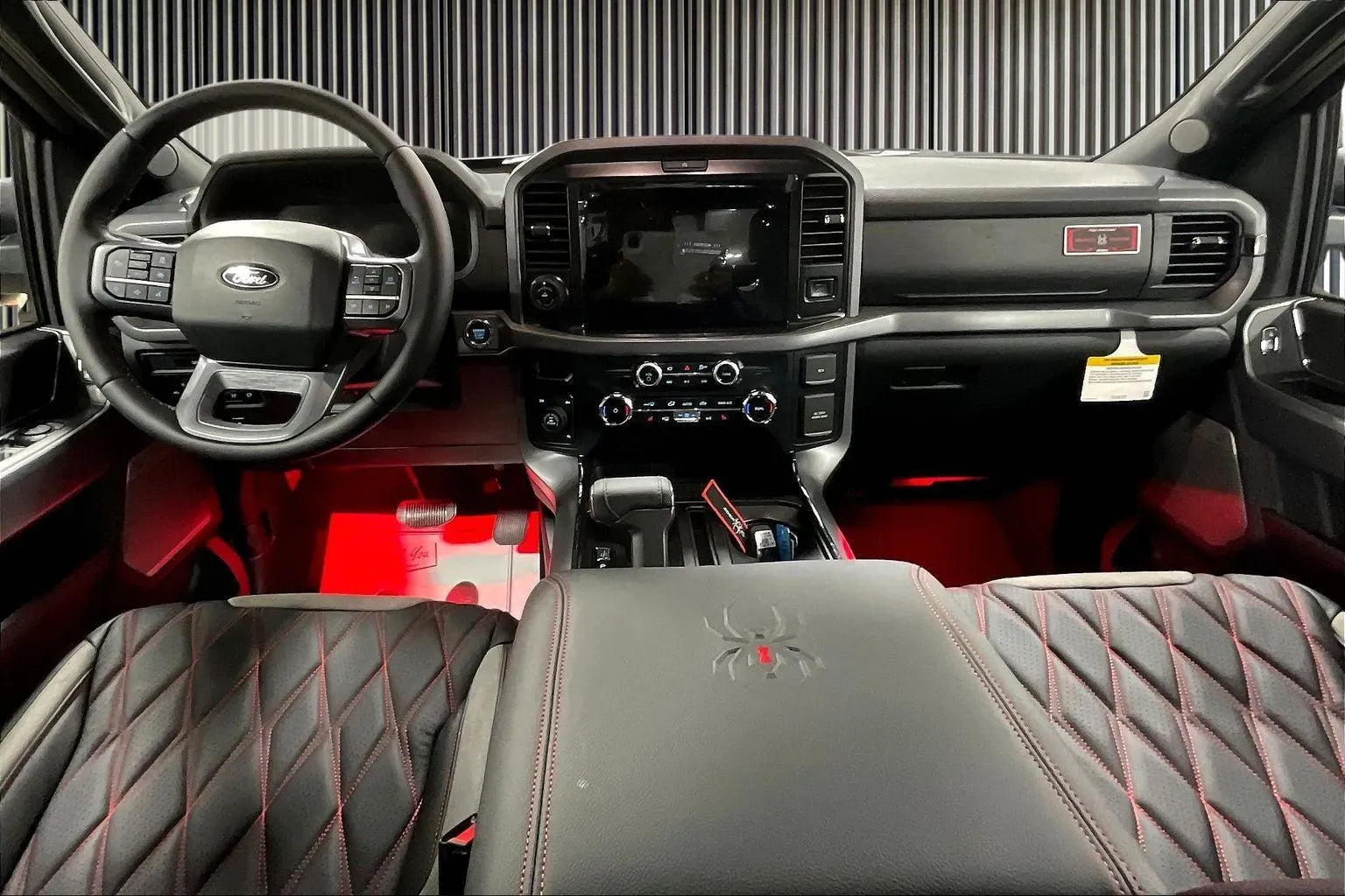 Vehicle Image 9