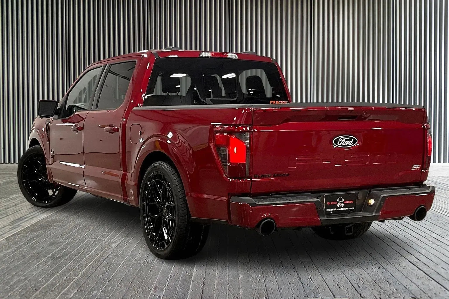 Vehicle Image 4