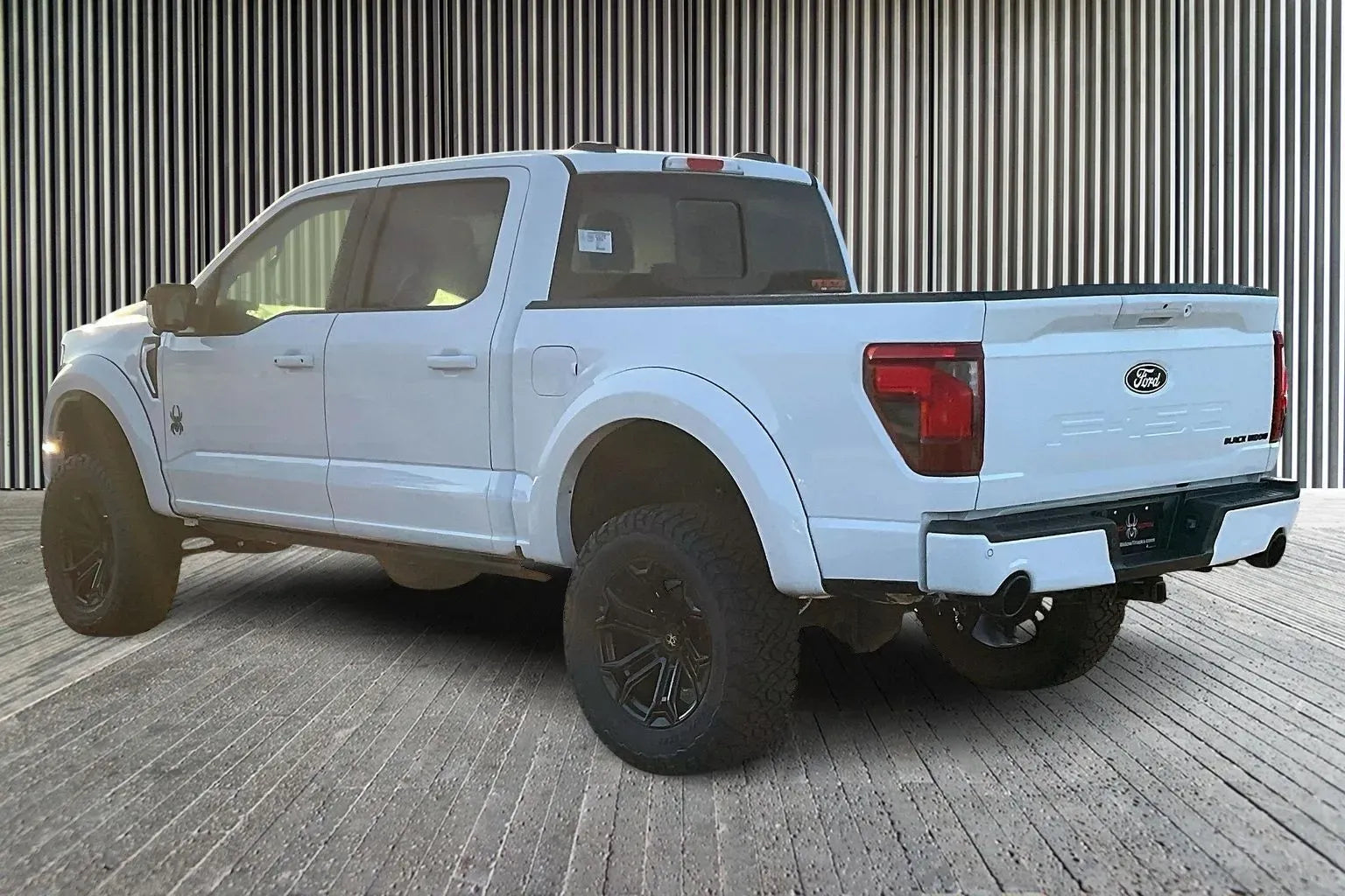 Vehicle Image 4