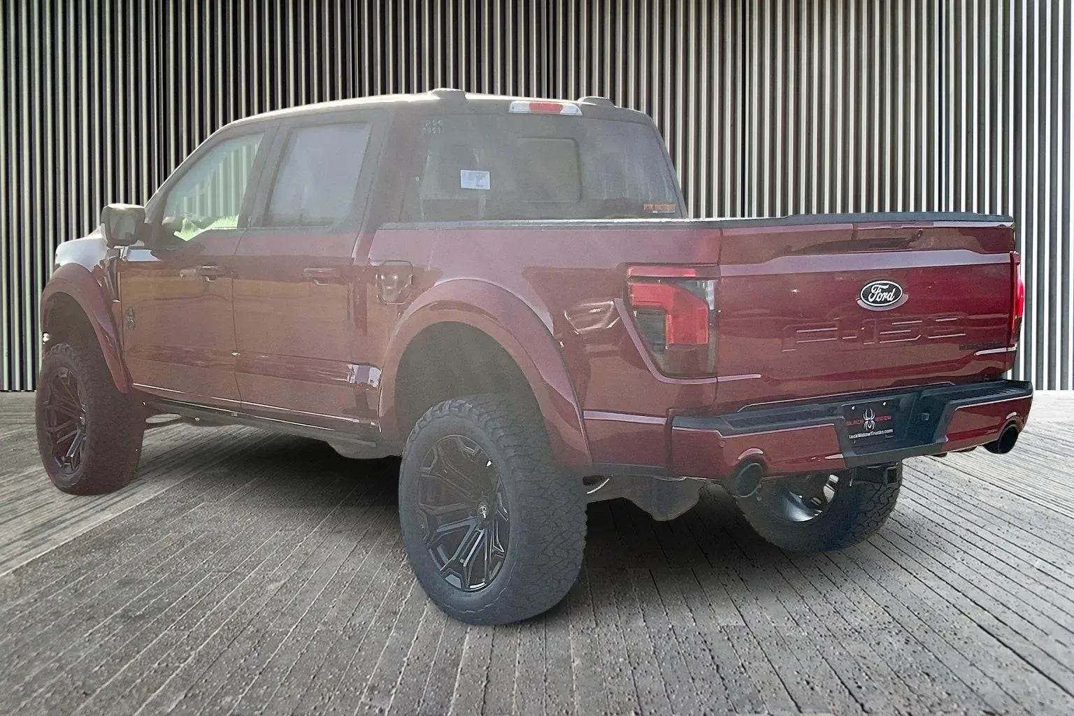 Vehicle Image 4