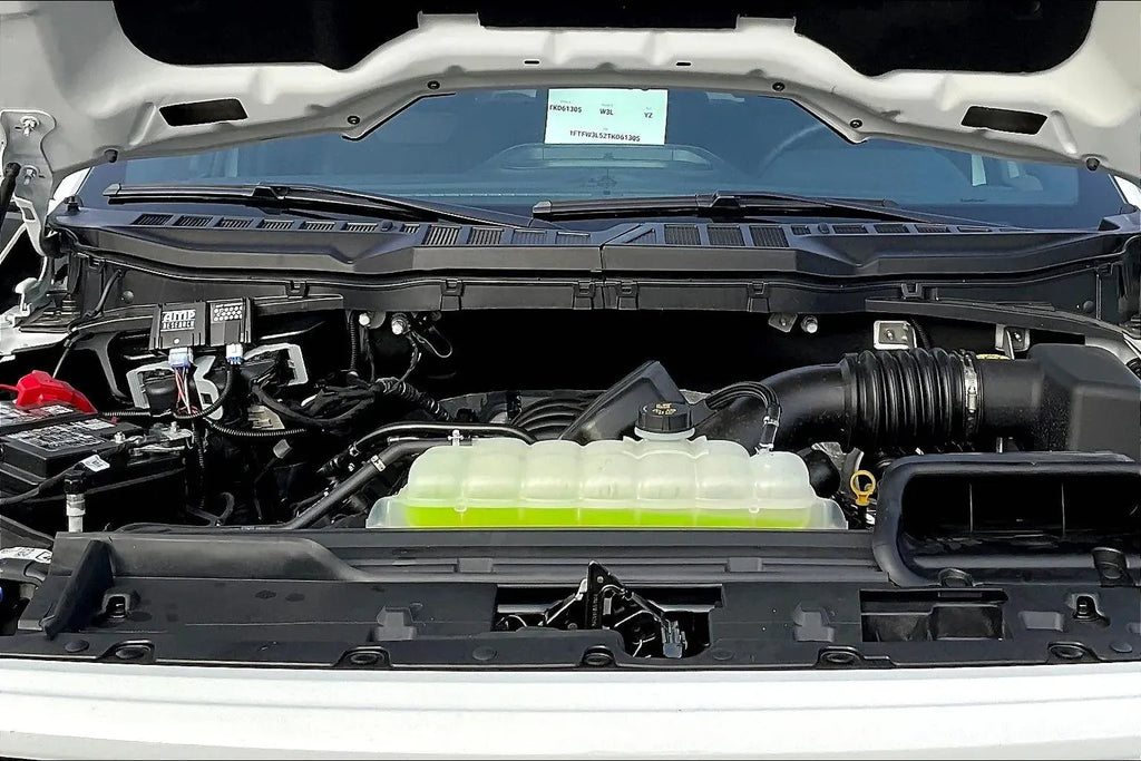 Vehicle Image 10