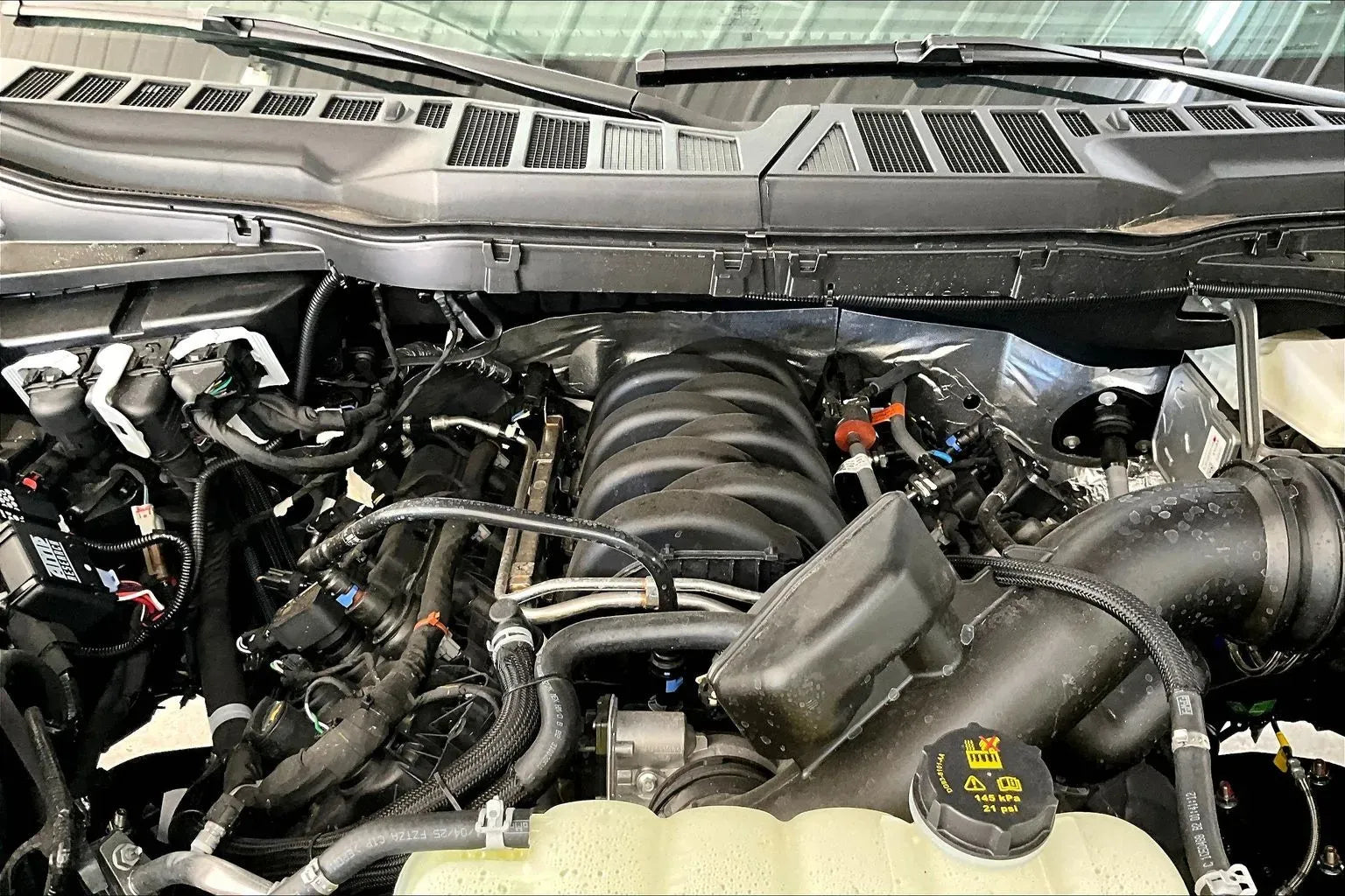 Vehicle Image 10