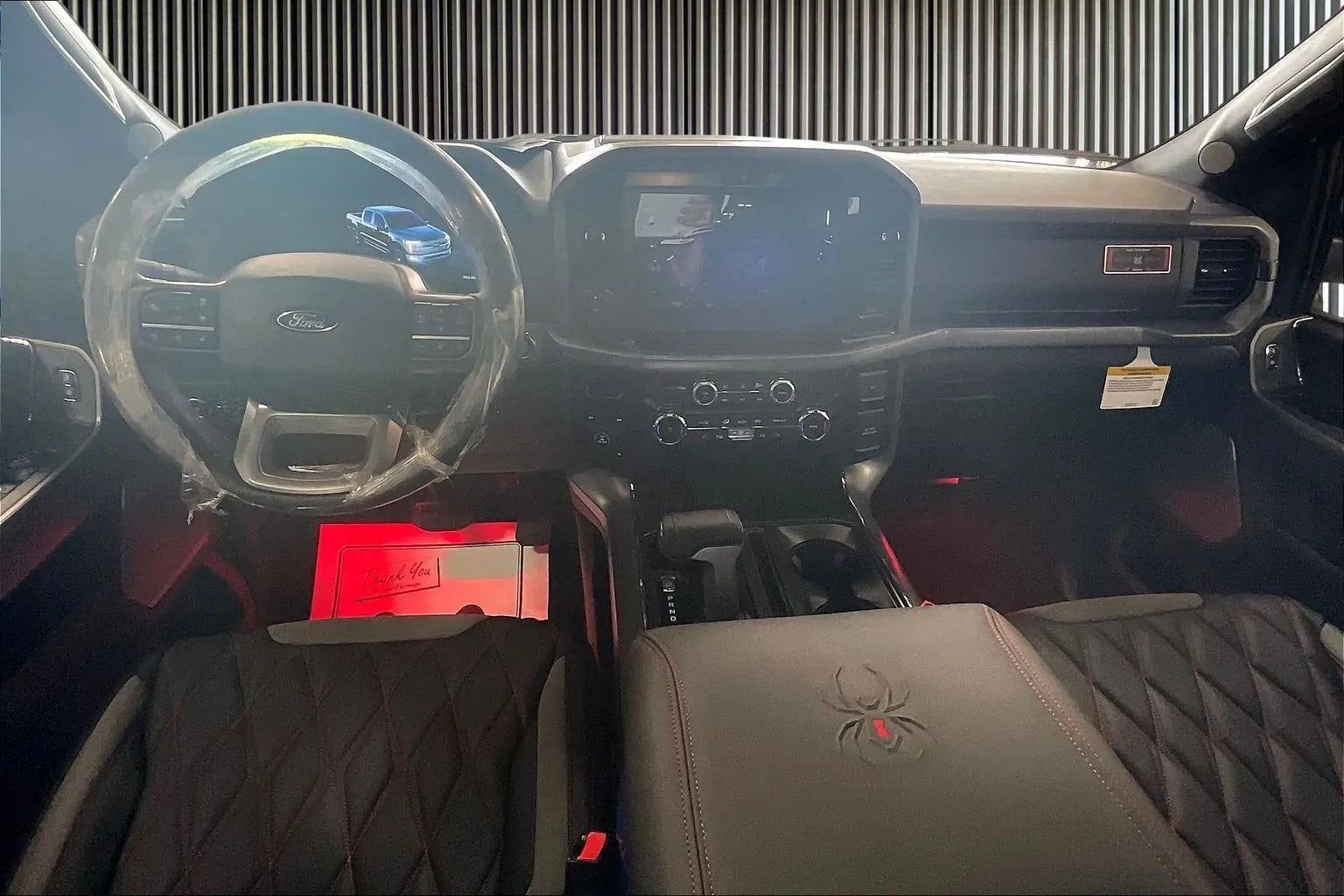 Vehicle Image 9