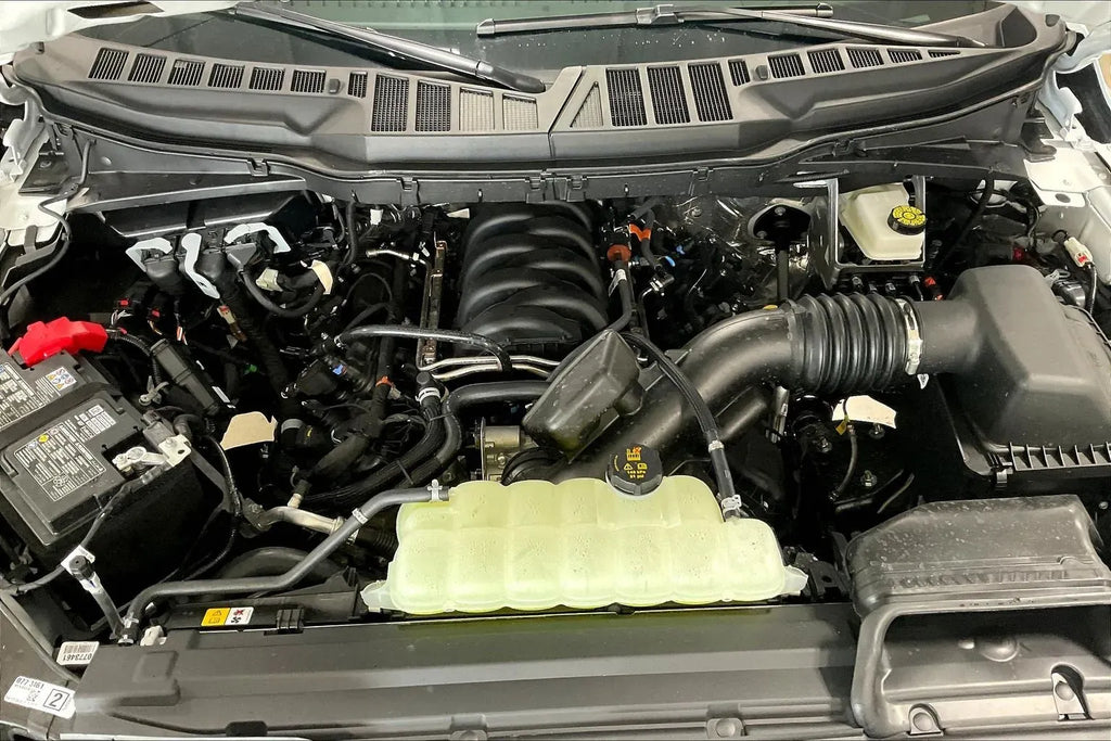 Vehicle Image 10