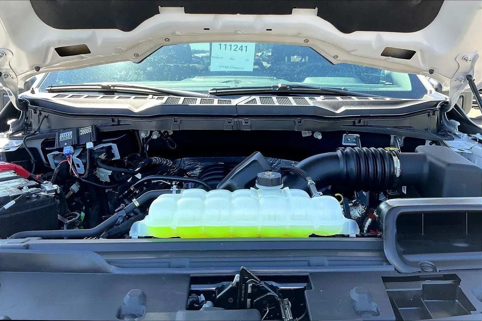 Vehicle Image 10