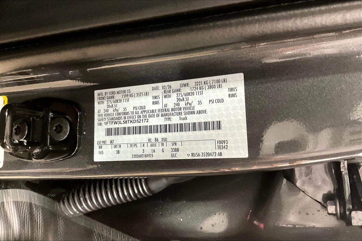 Vehicle Image 8