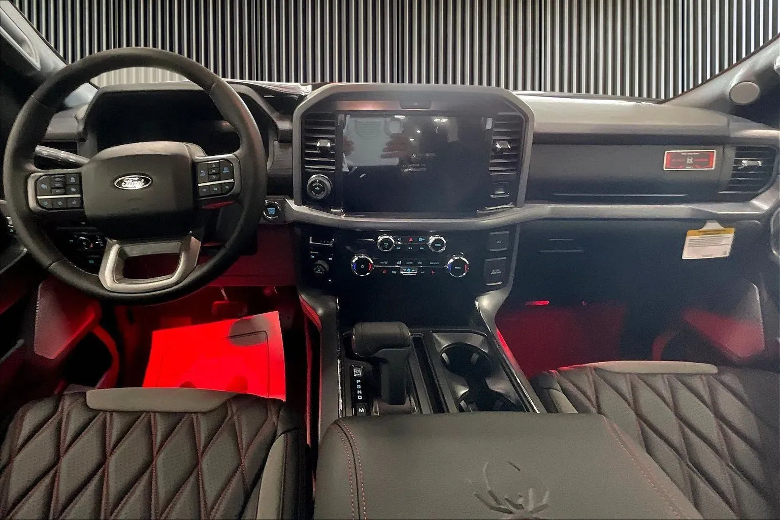 Vehicle Image 9