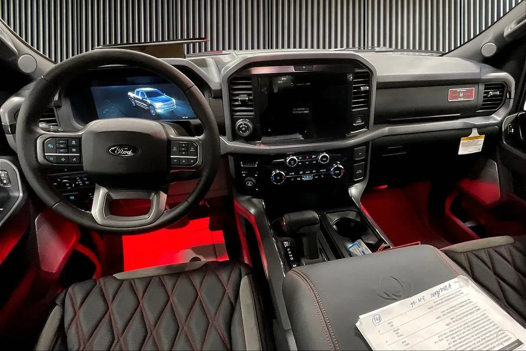 Vehicle Image 8