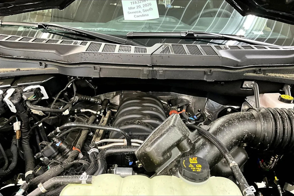 Vehicle Image 10