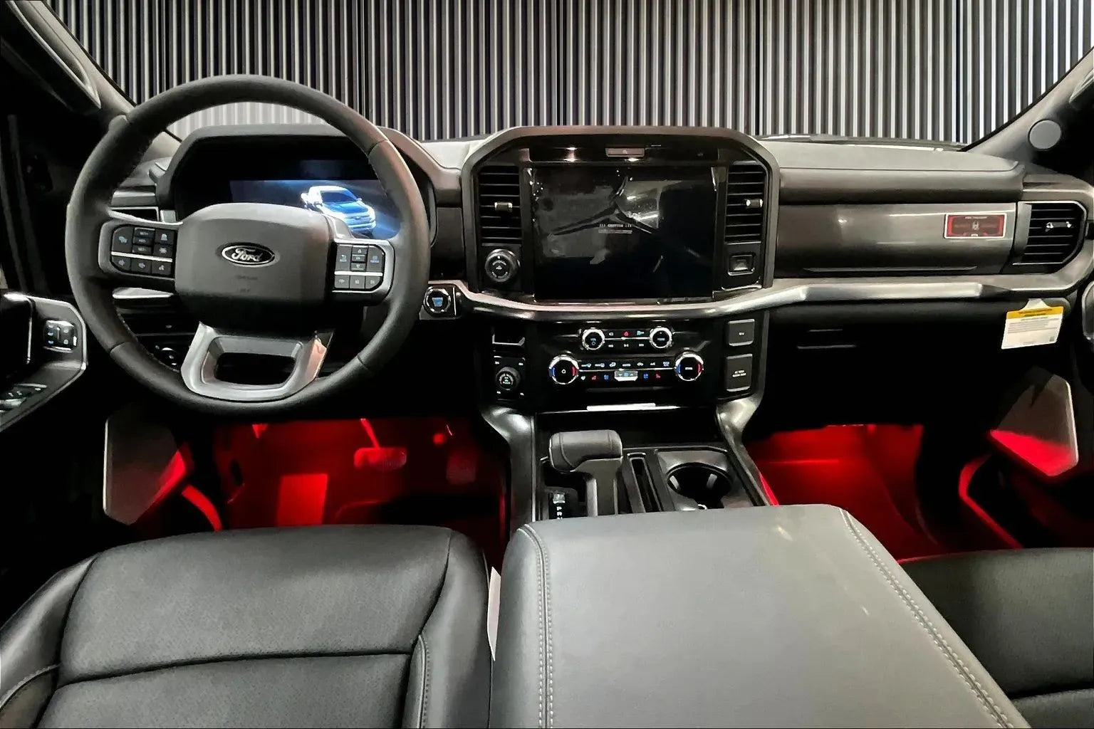 Vehicle Image 9