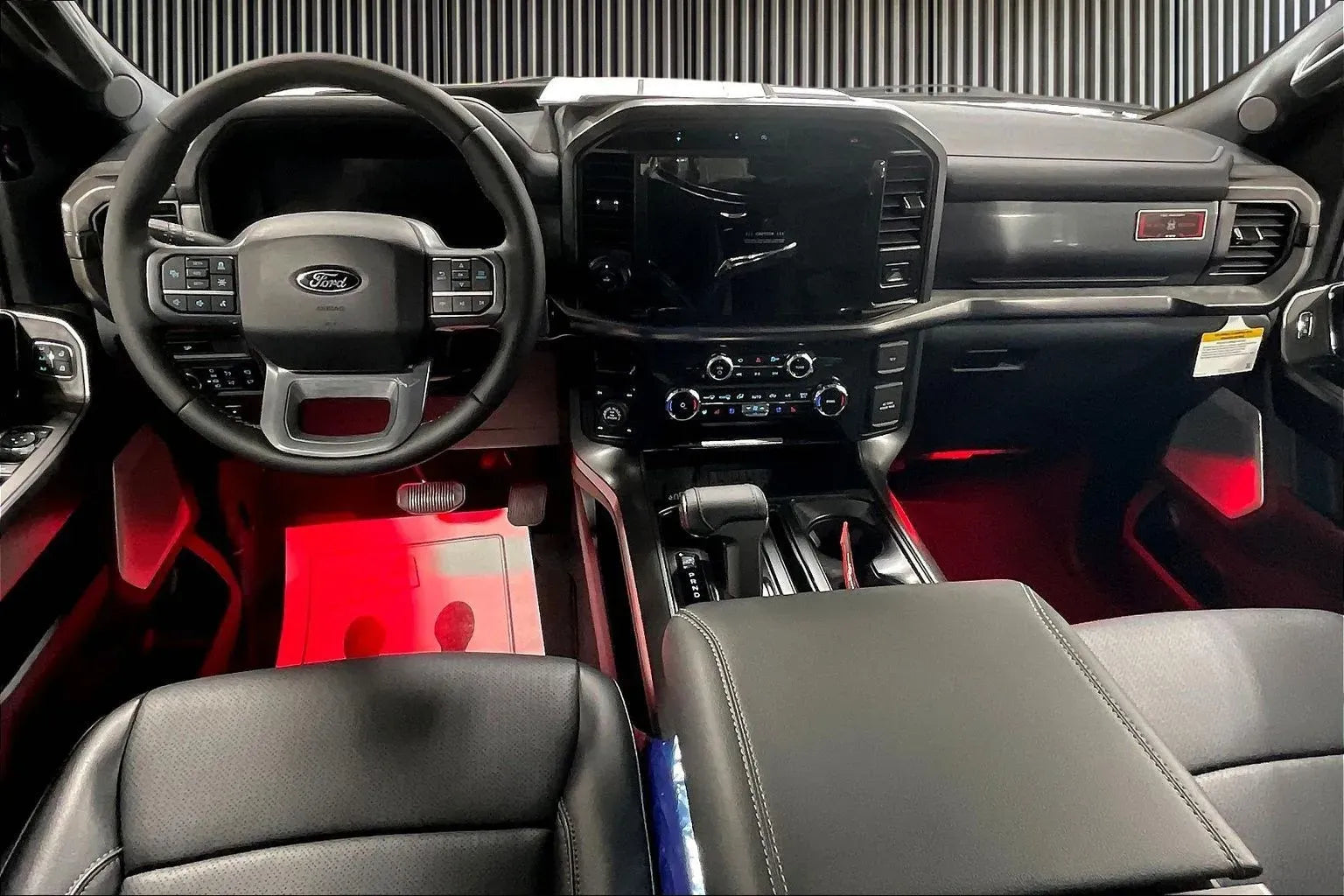 Vehicle Image 8