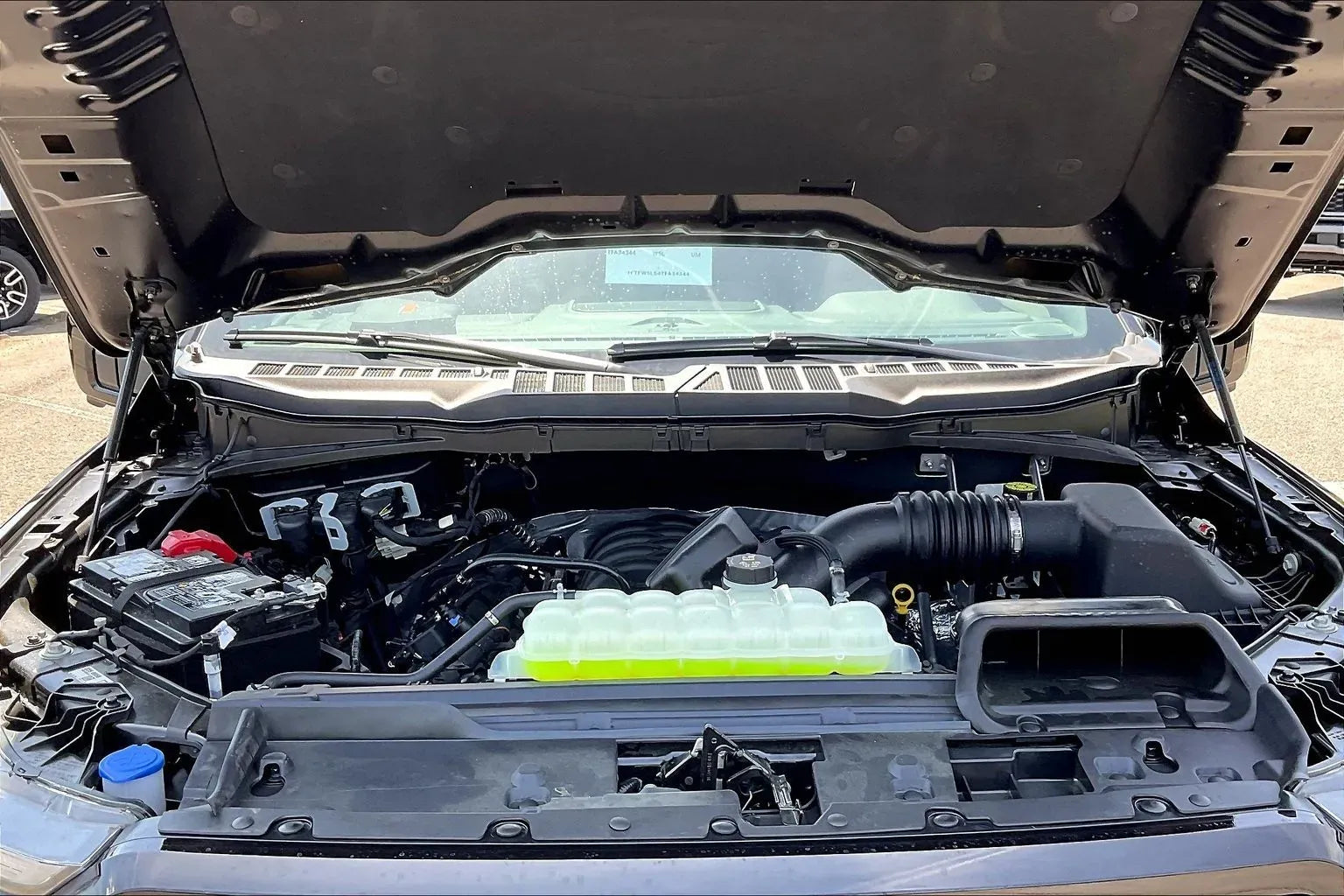 Vehicle Image 10