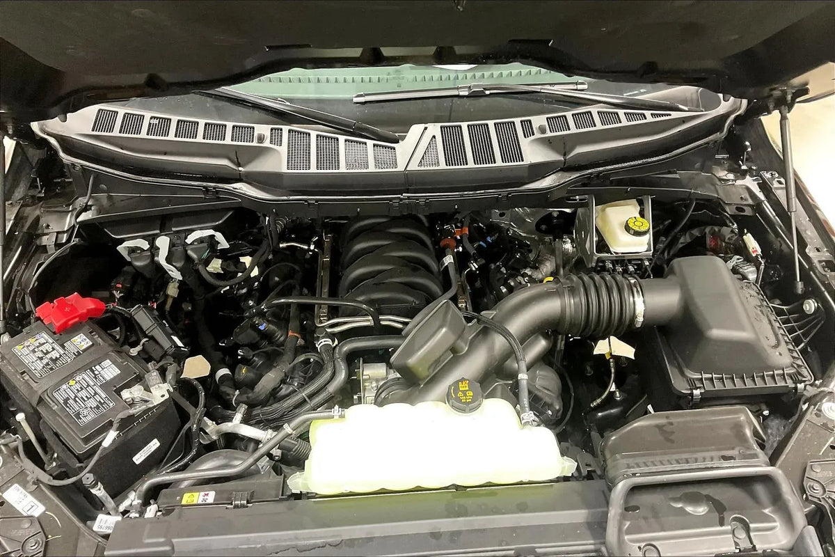 Vehicle Image 10