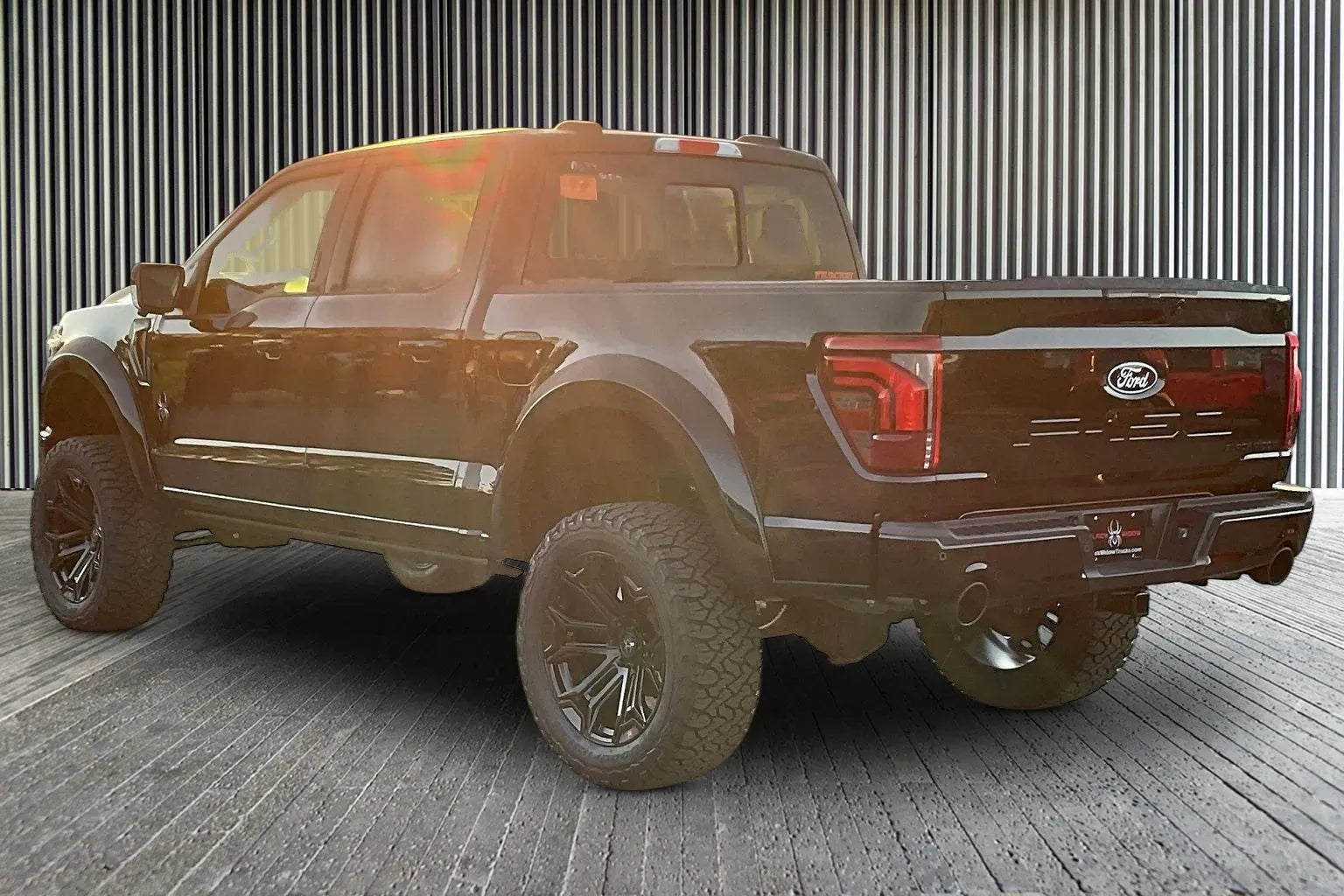 Vehicle Image 4